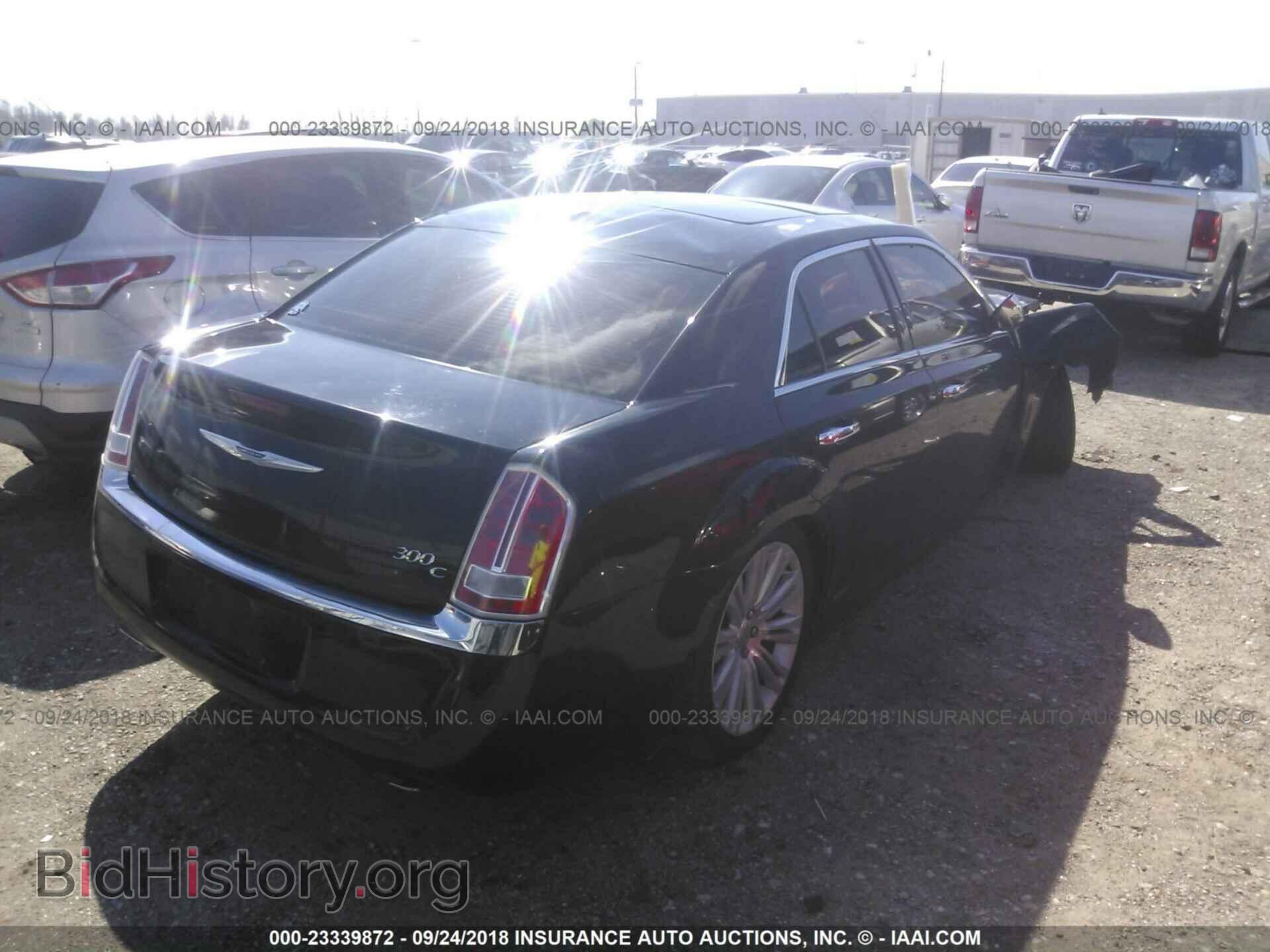 2013 CHRYSLER 300C - VIN: 2C3CCAET5DH679122 - Фото 4