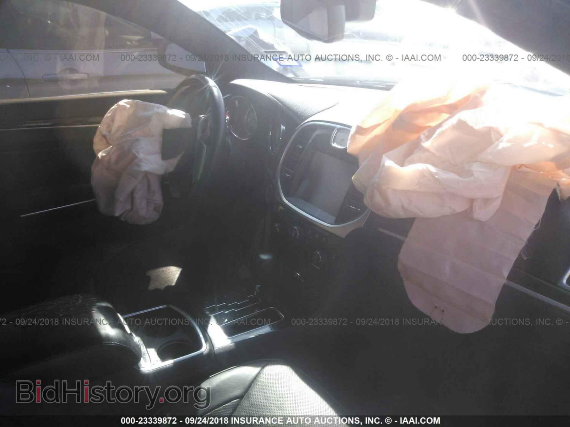 2013 CHRYSLER 300C - VIN: 2C3CCAET5DH679122 - Фото 5