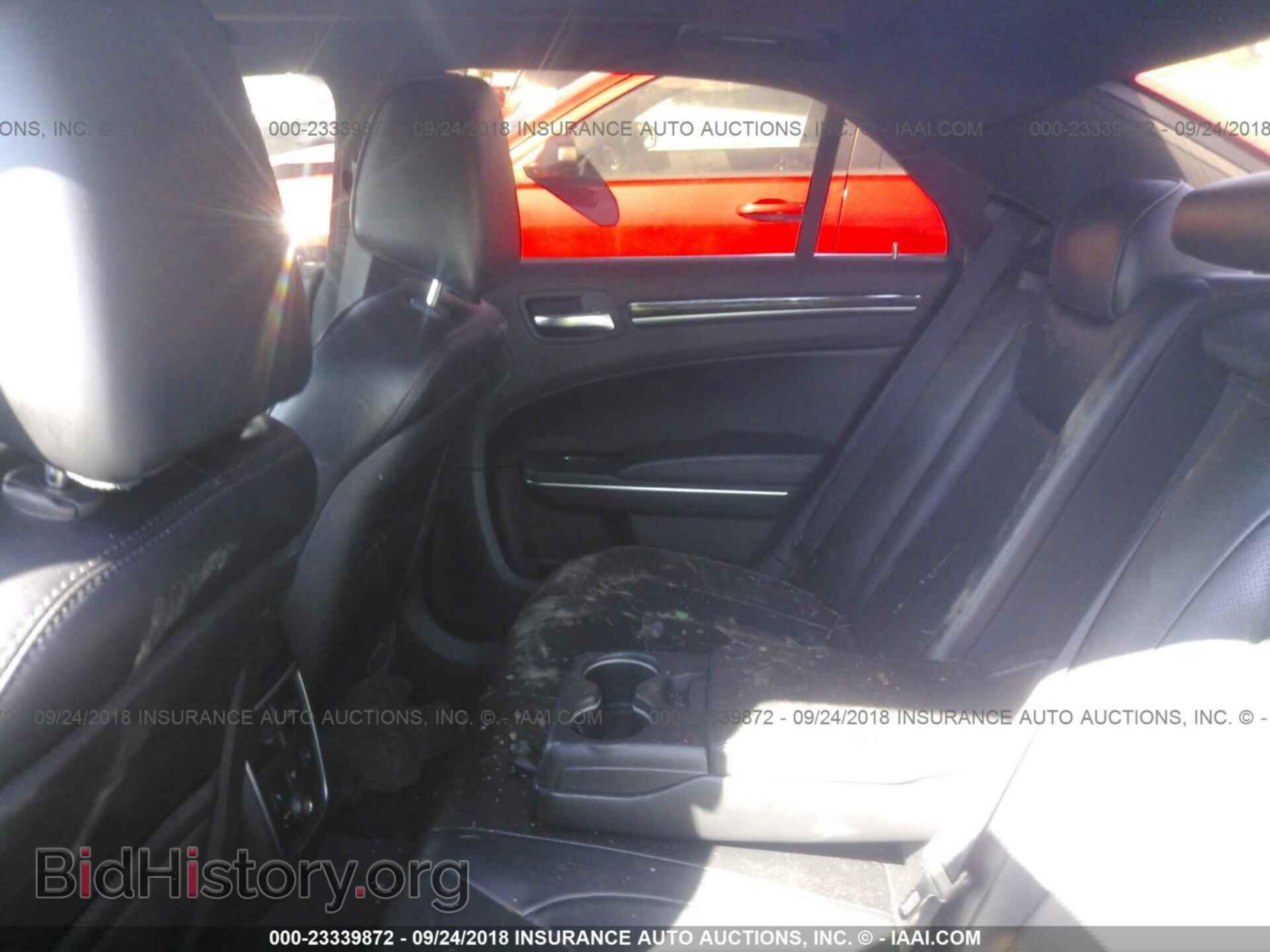 2013 CHRYSLER 300C - VIN: 2C3CCAET5DH679122 - Фото 8