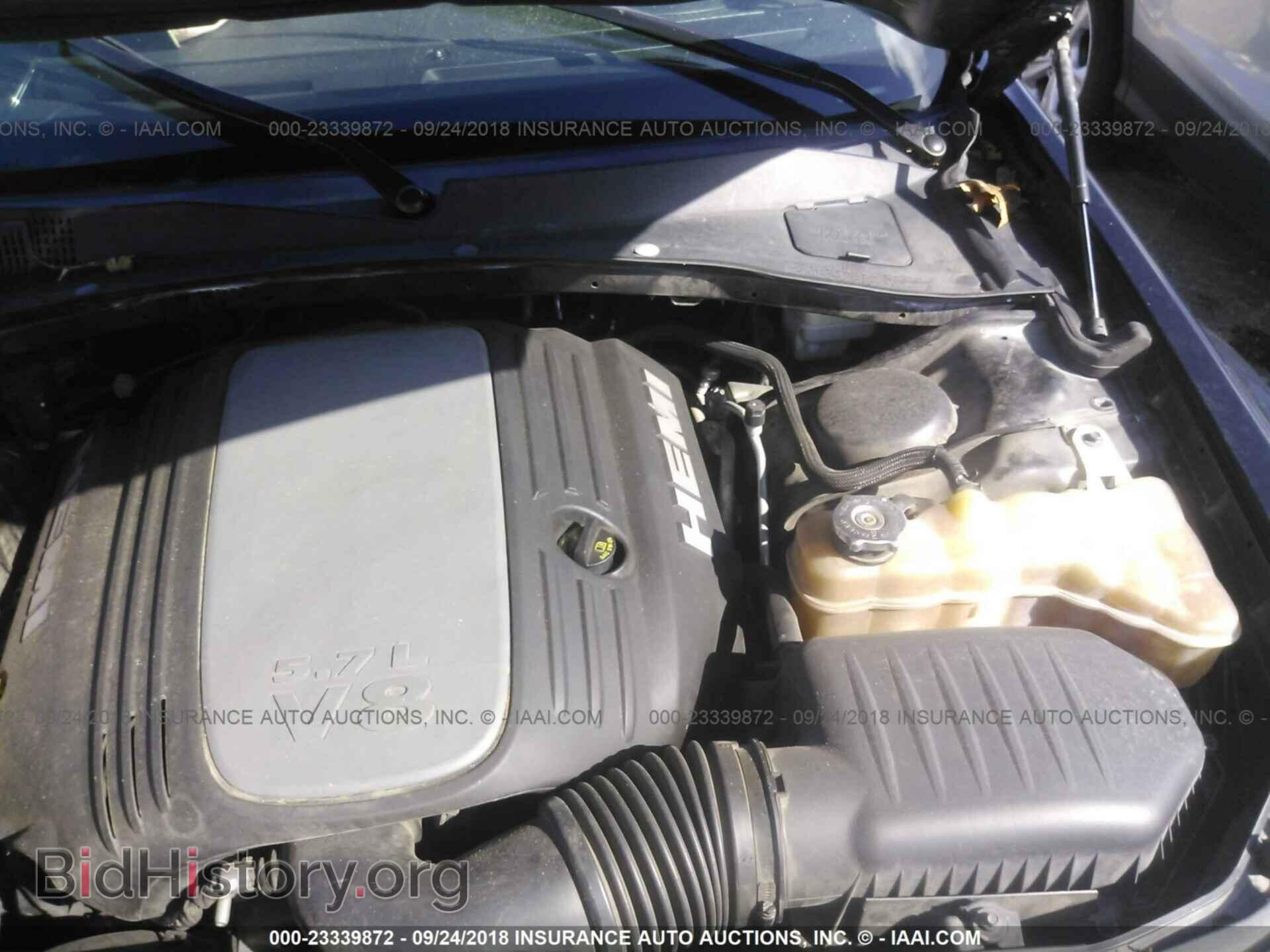 2013 CHRYSLER 300C - VIN: 2C3CCAET5DH679122 - Фото 10