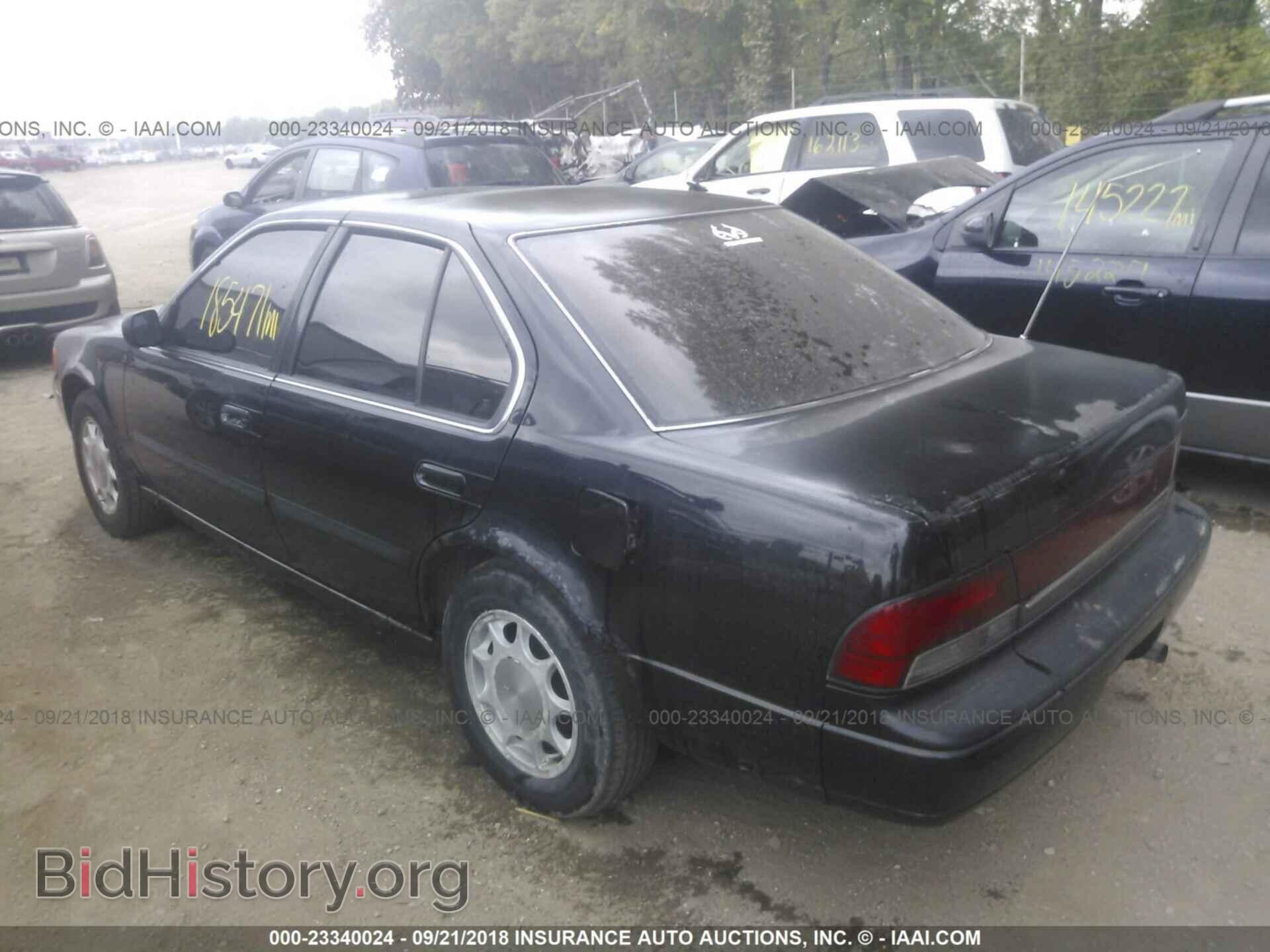 2012 CHRYSLER 300 - VIN: 2C3CCAAG7CH273964 - Фото 3