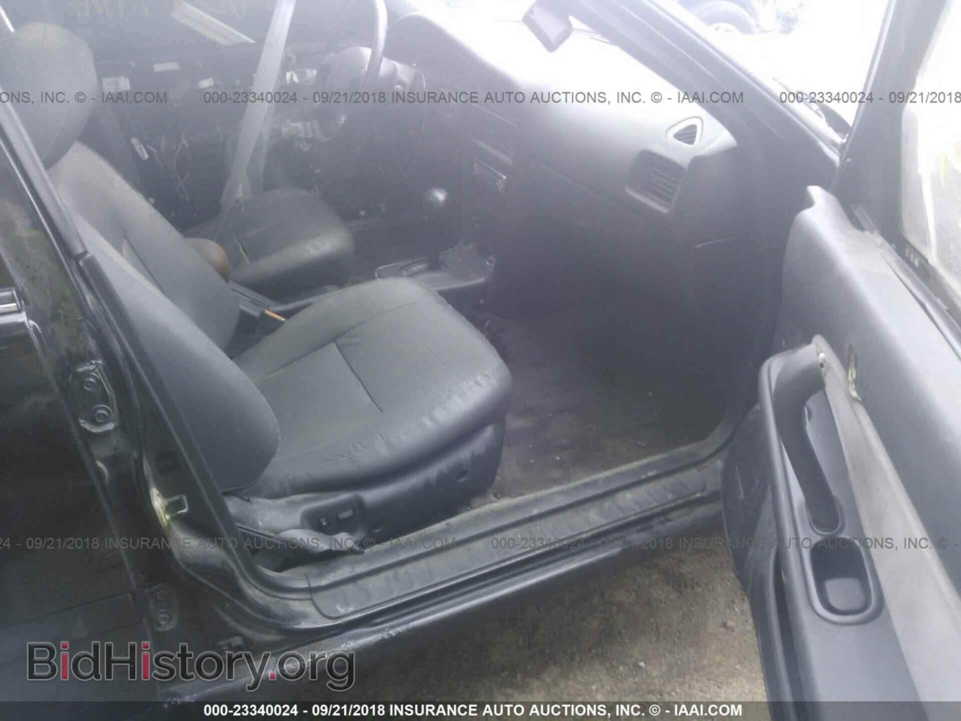 2012 CHRYSLER 300 - VIN: 2C3CCAAG7CH273964 - Фото 5