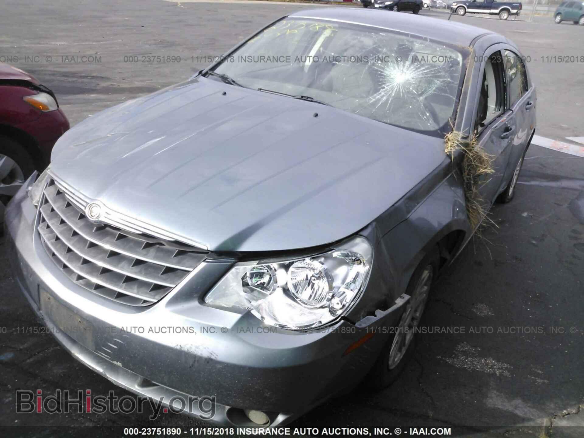 2007 Chrysler Sebring - VIN: 1C3LC56R27N660906 - Фото 2