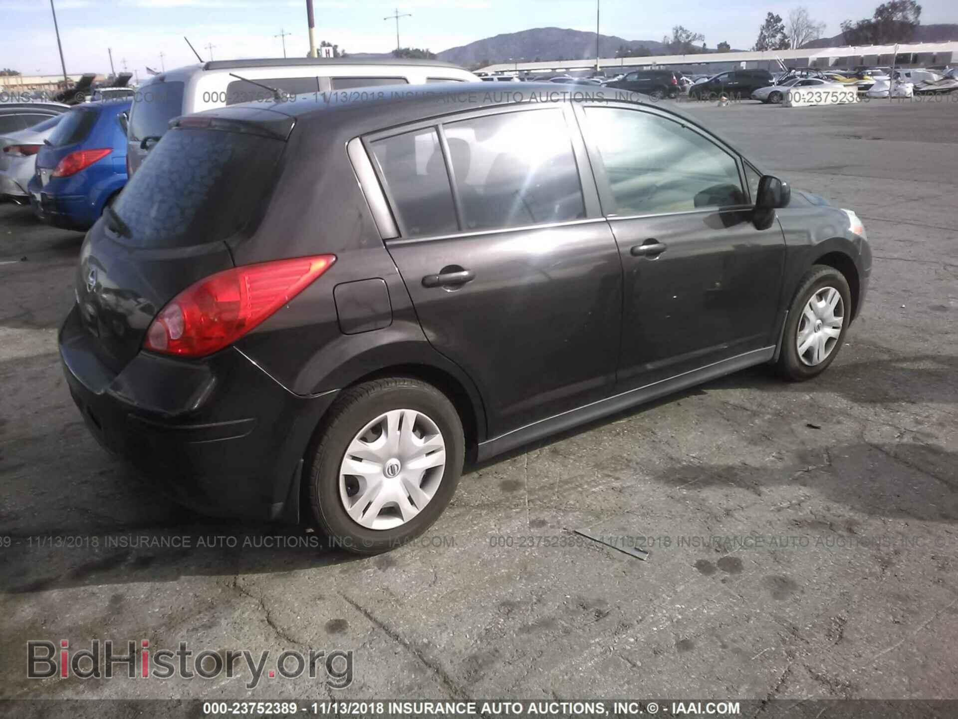 2011 Nissan Versa - VIN: 3N1BC1CP3BL384511 - Фото 4