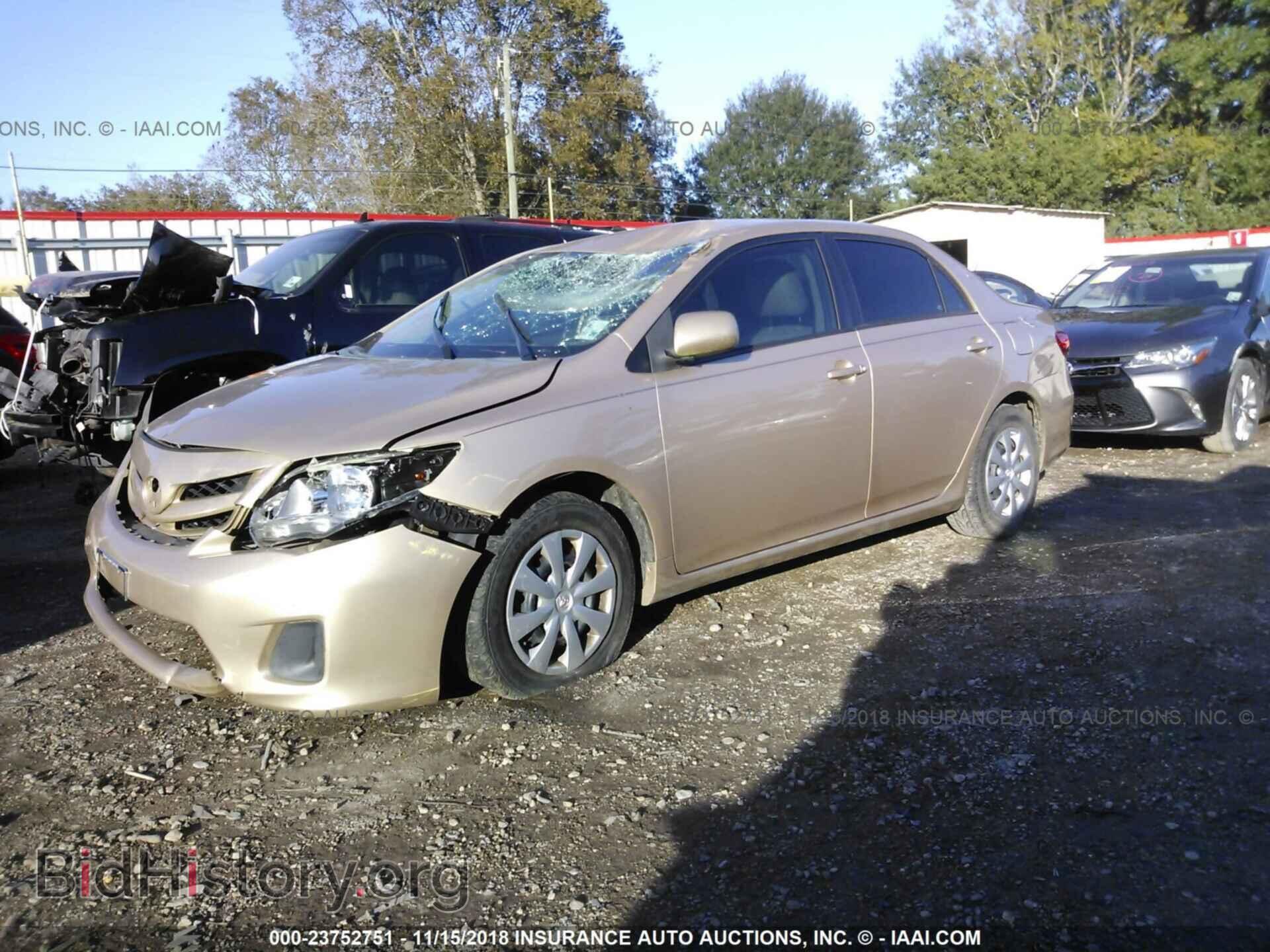 2011 Toyota Corolla - VIN: 2T1BU4EE0BC628139 - Photo 2