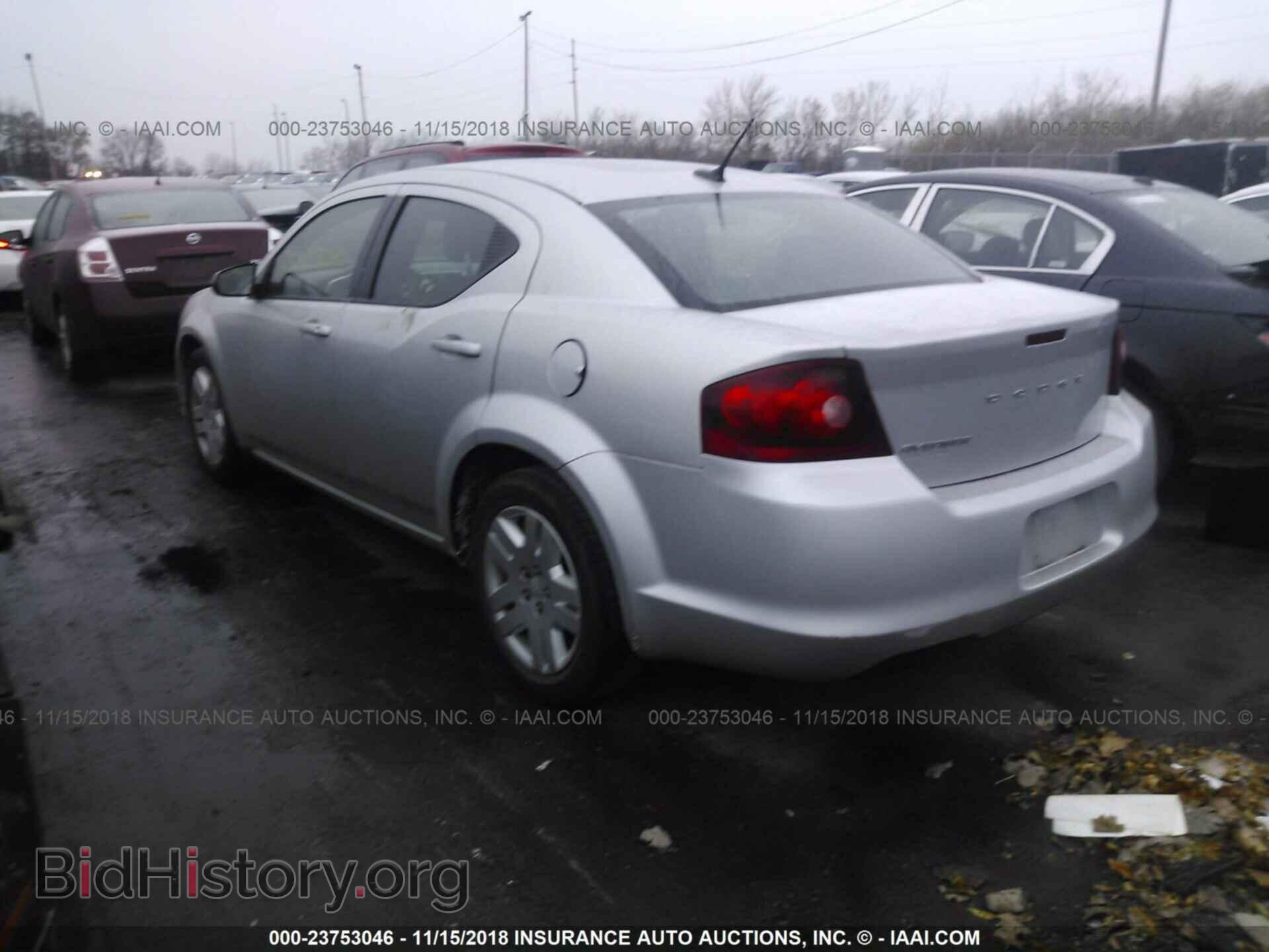 2011 Dodge Avenger - VIN: 1B3BD4FB2BN608784 - Photo 3
