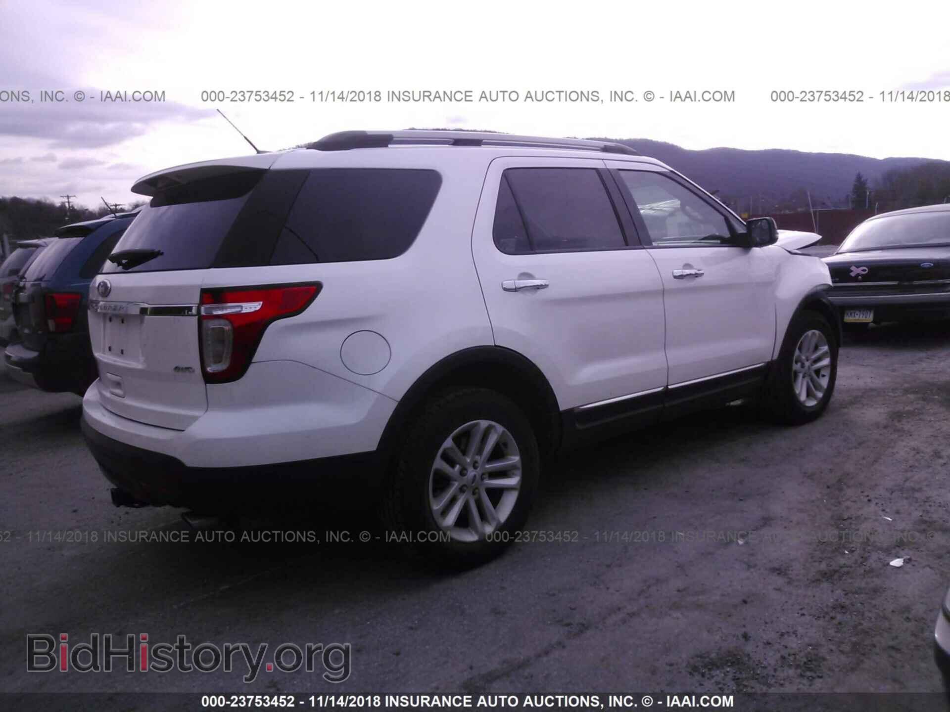 2012 Ford Explorer - VIN: 1FMHK8D82CGA54340 - Фото 4