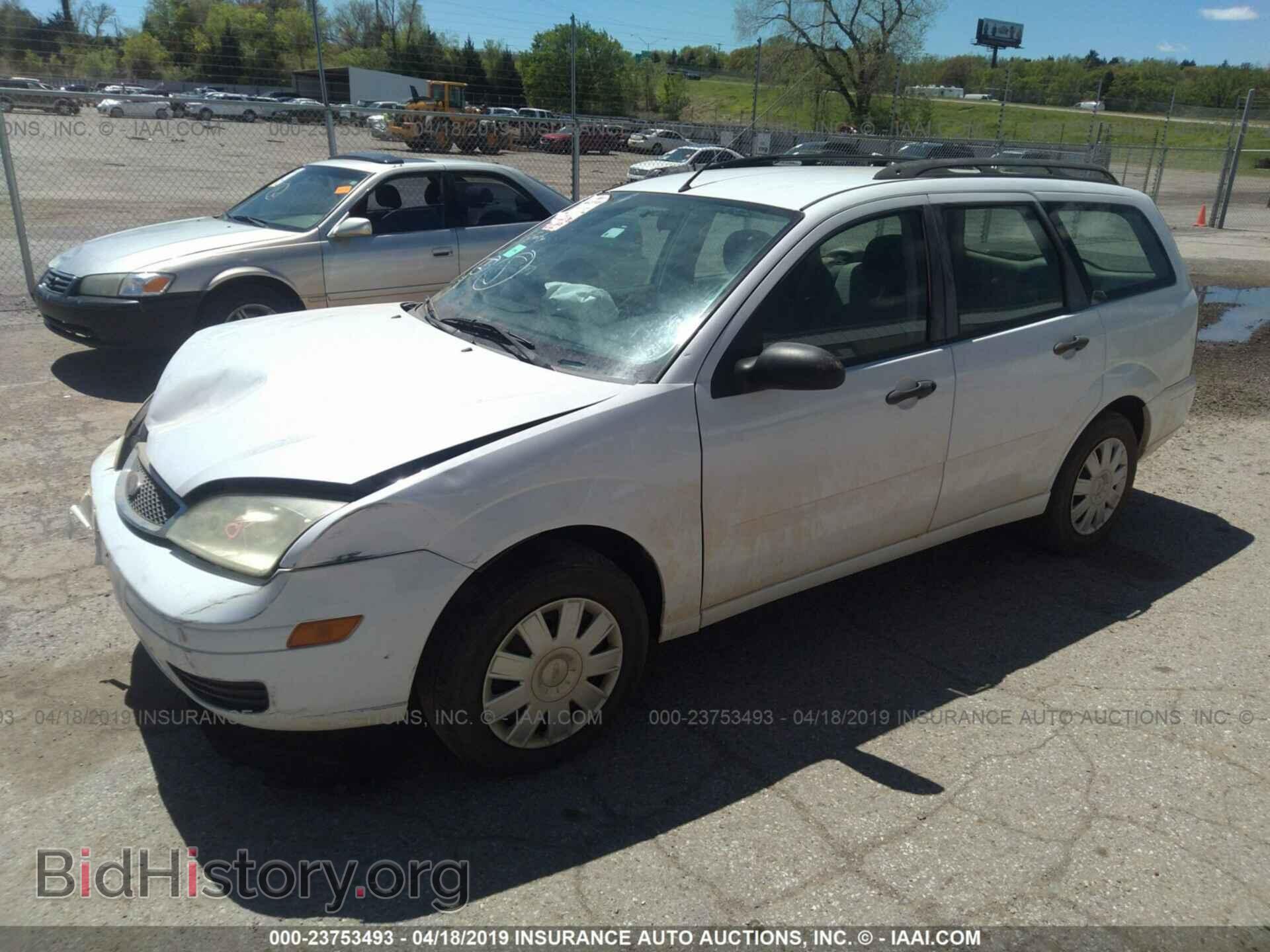 2007 FORD FOCUS - VIN: 1FAFP36NX7W229728 - Фото 2
