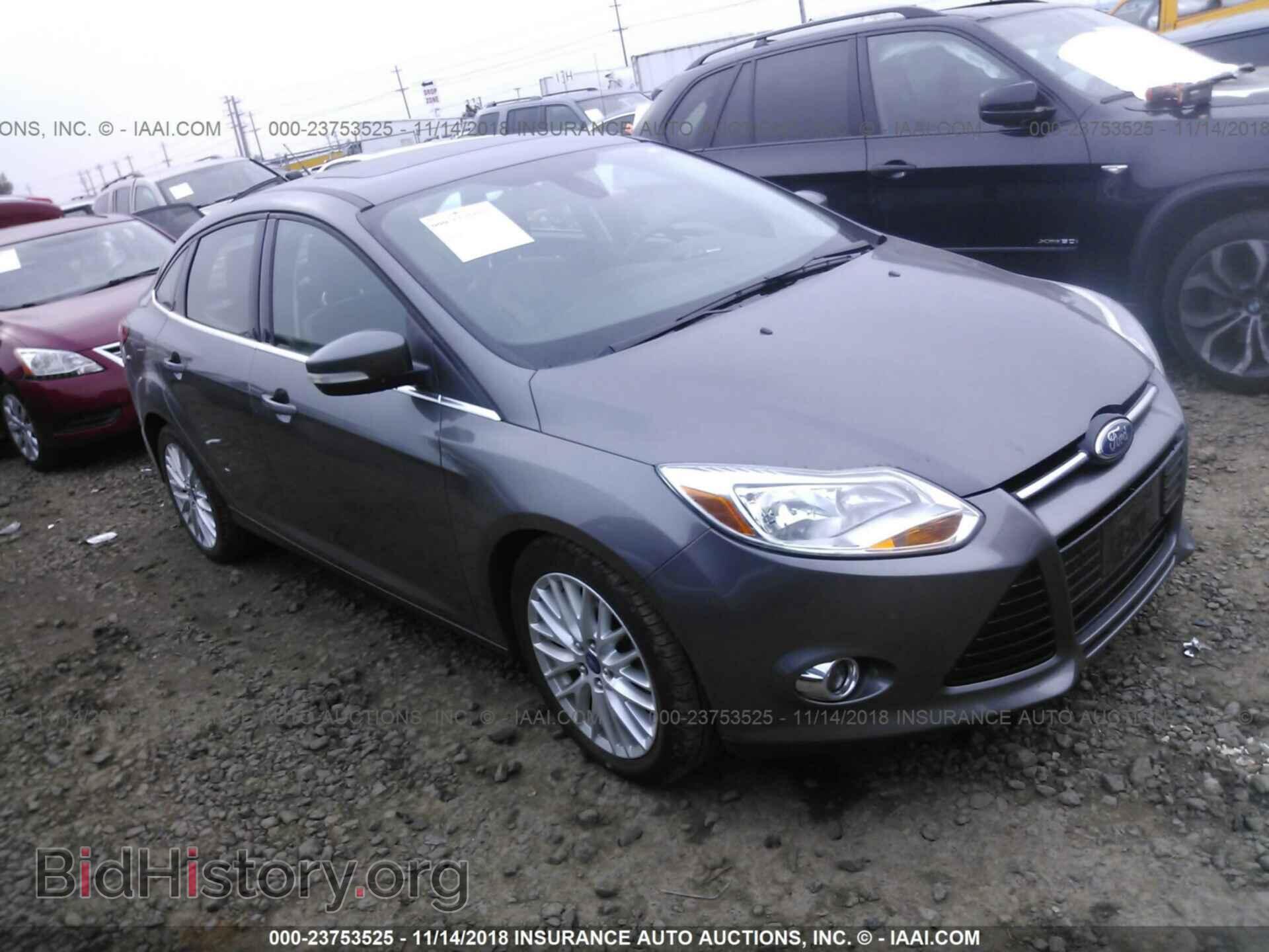 Photo 1FAHP3H24CL216044 - Ford Focus 2012