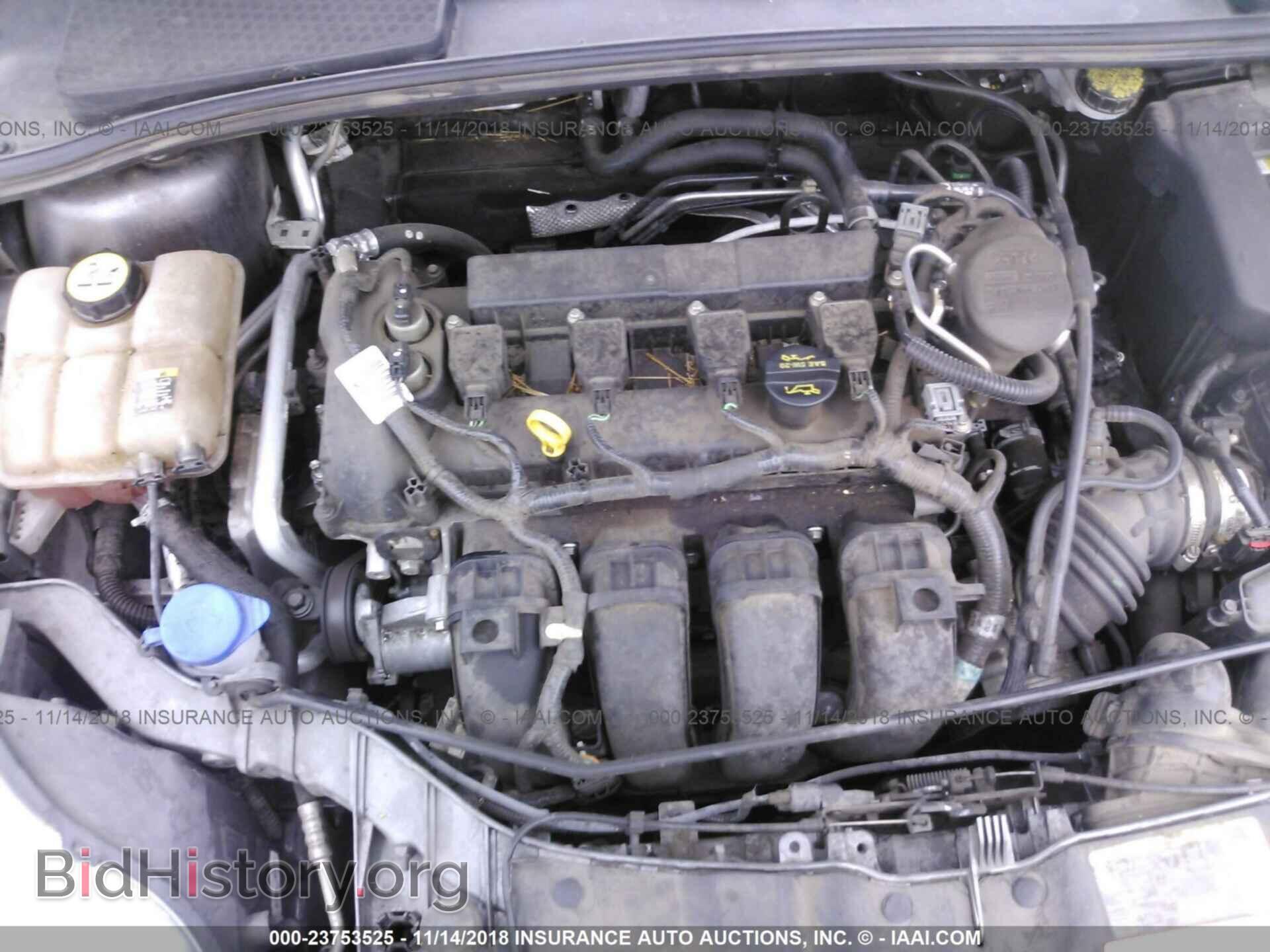 2012 Ford Focus - VIN: 1FAHP3H24CL216044 - Photo 10