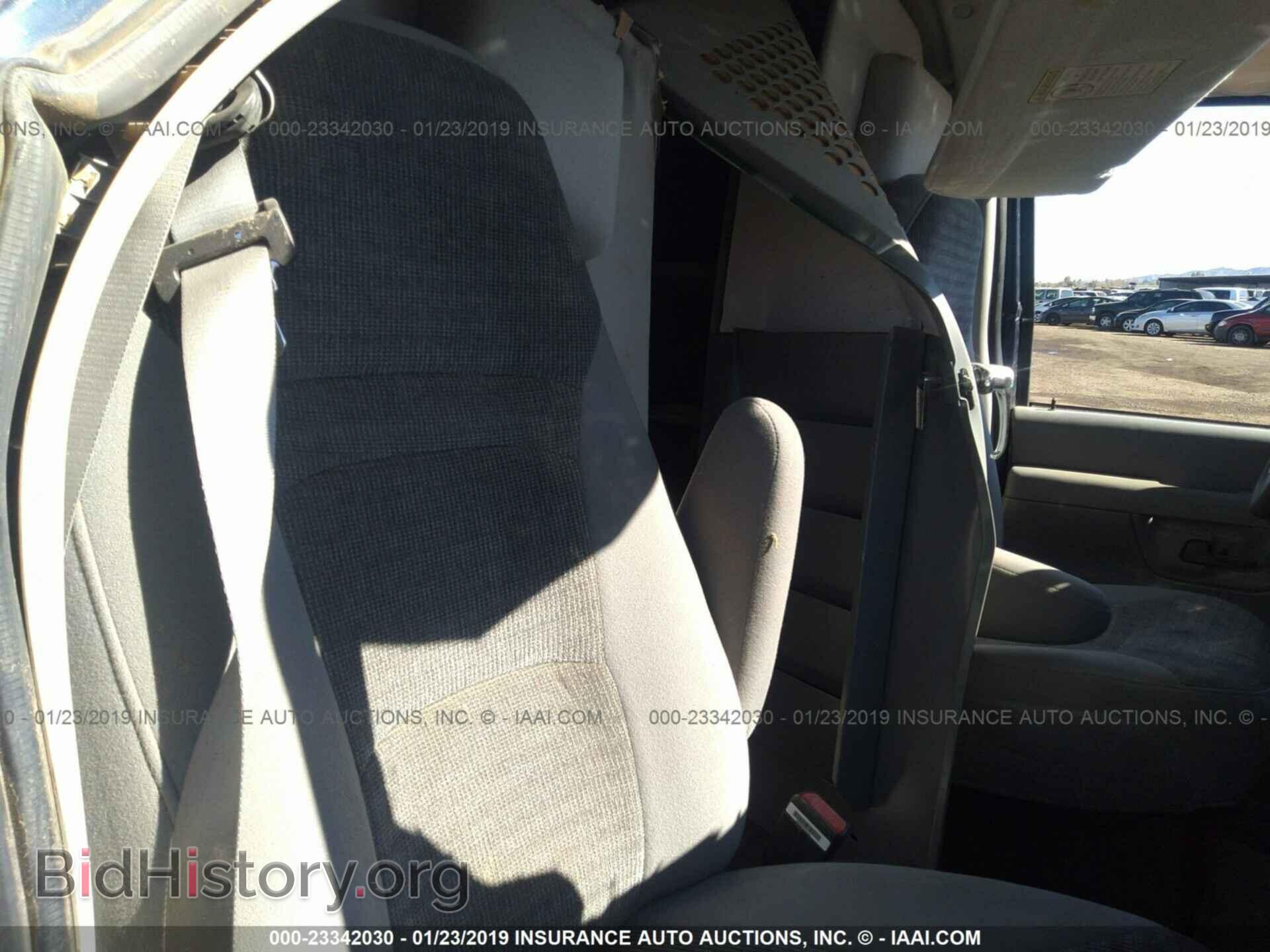 2004 FORD ECONOLINE - VIN: 1FTNE24L84HA46142 - Photo 8