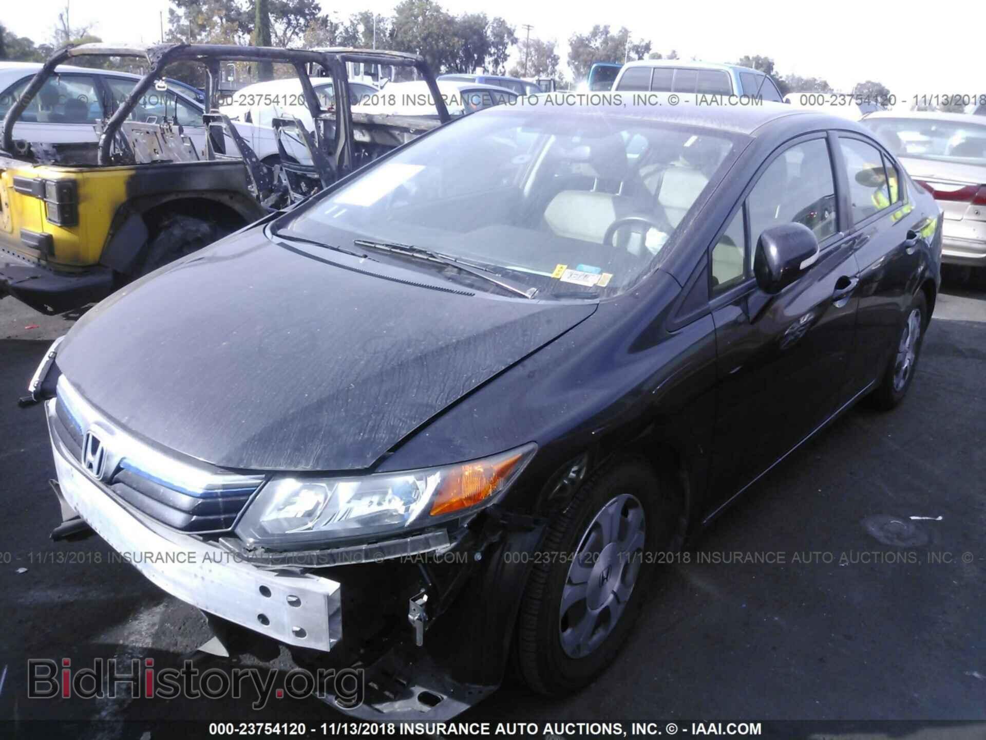2012 Honda Civic - VIN: JHMFB4F23CS010632 - Photo 2