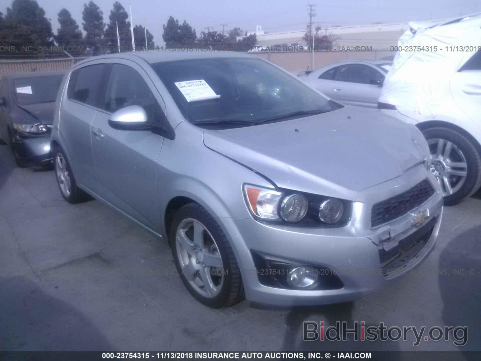 Photo 1G1JE6SB6F4121164 - Chevrolet Sonic 2015