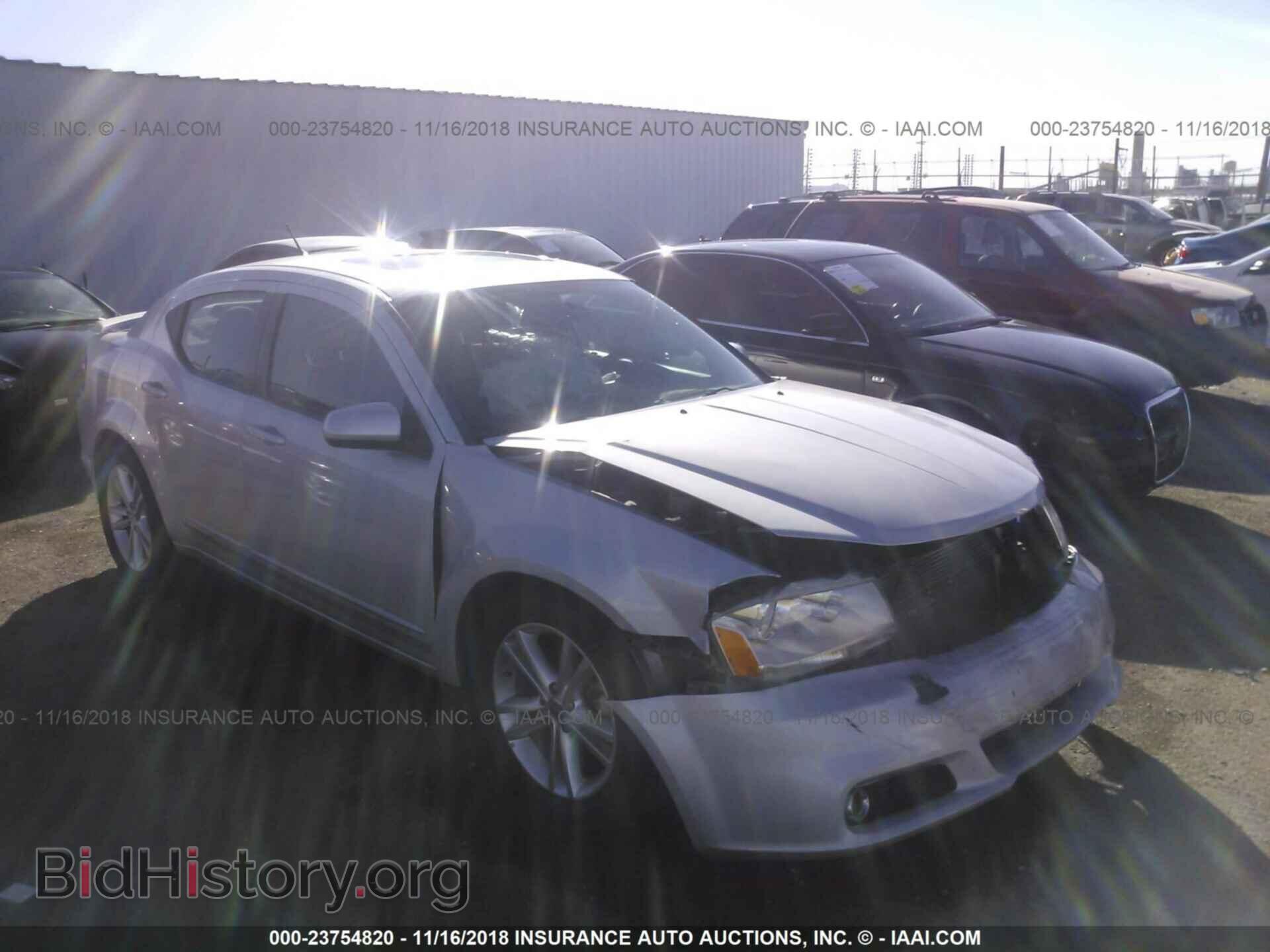 Photo 1C3CDZEG9CN276474 - Dodge Avenger 2012