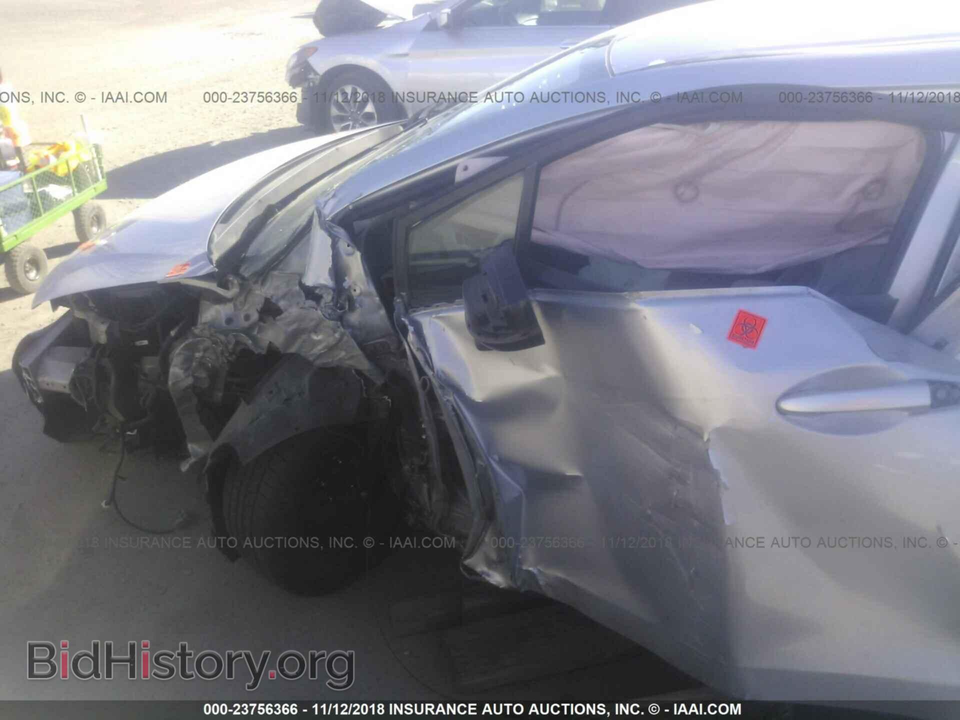 2012 Honda Civic - VIN: 19XFB2F53CE376545 - Photo 6