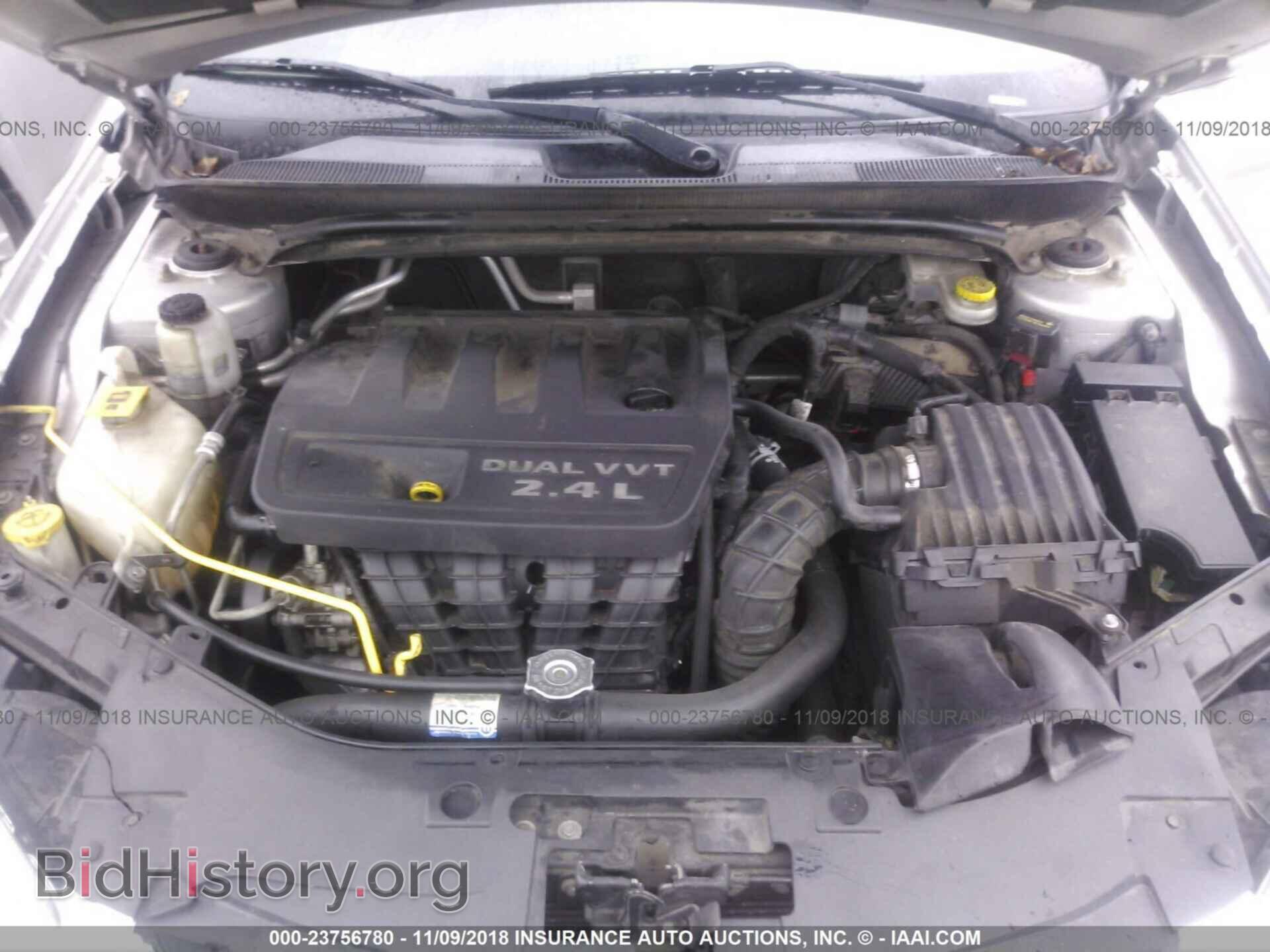 2012 Chrysler 200 - VIN: 1C3CCBBB4CN230229 - Фото 10