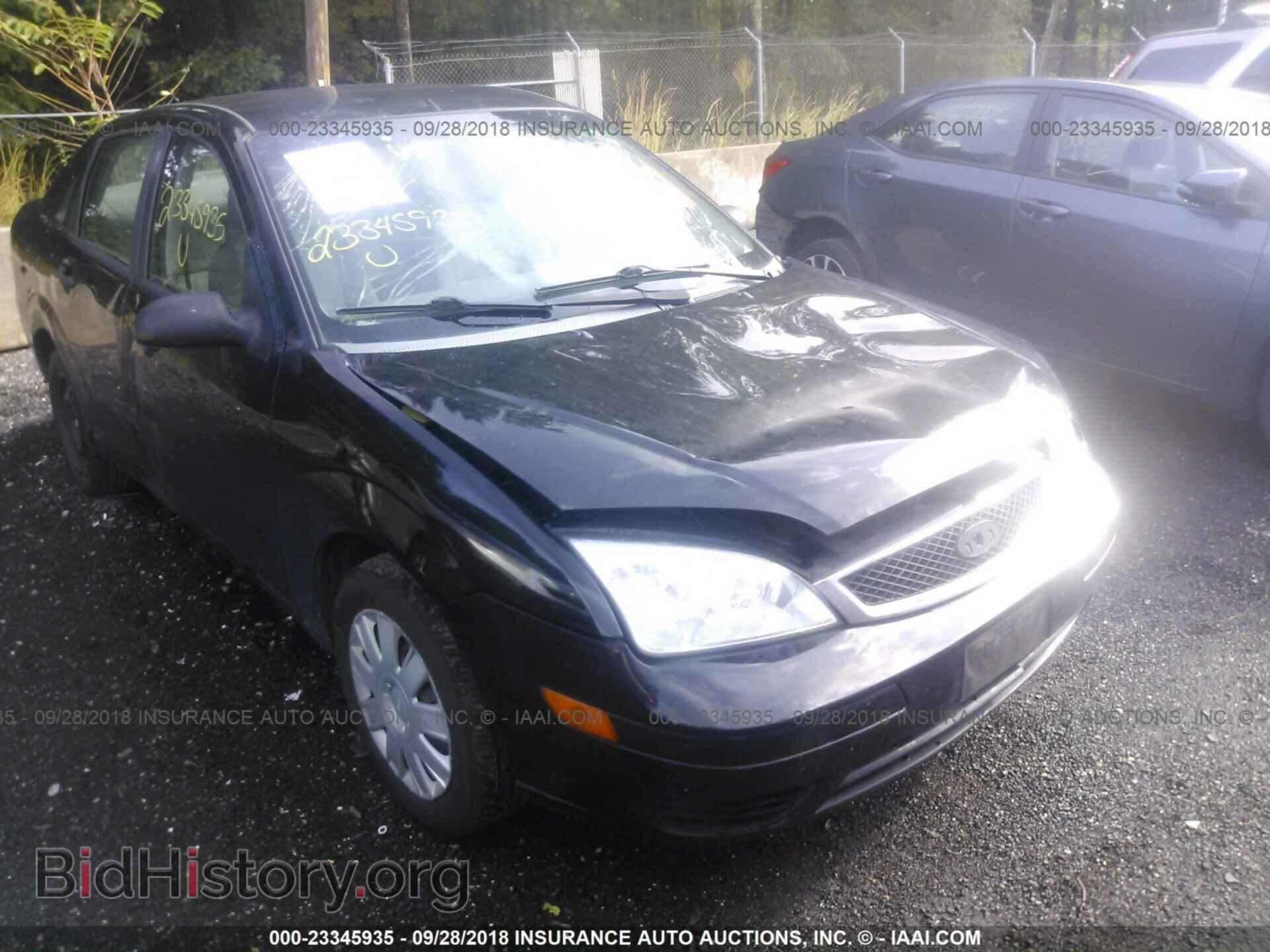 2005 FORD FOCUS - VIN: 1FAHP34N45W106709 - Фото 6