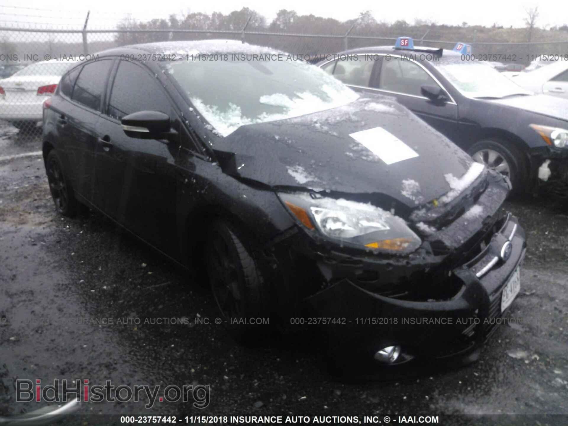 Photo 1FAHP3M28CL408394 - Ford Focus 2012