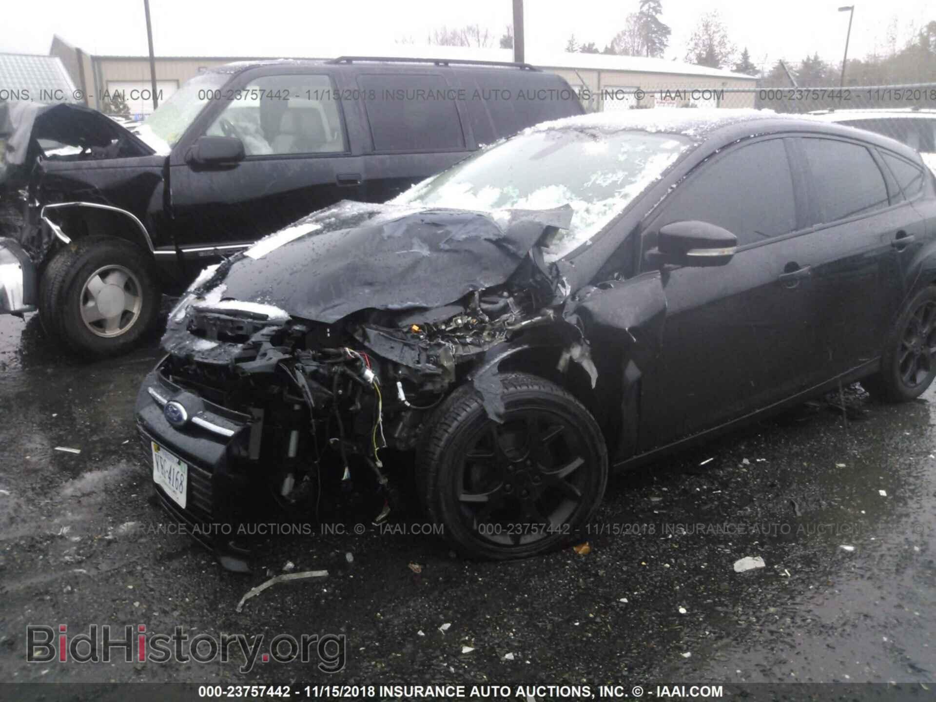 2012 Ford Focus - VIN: 1FAHP3M28CL408394 - Фото 2