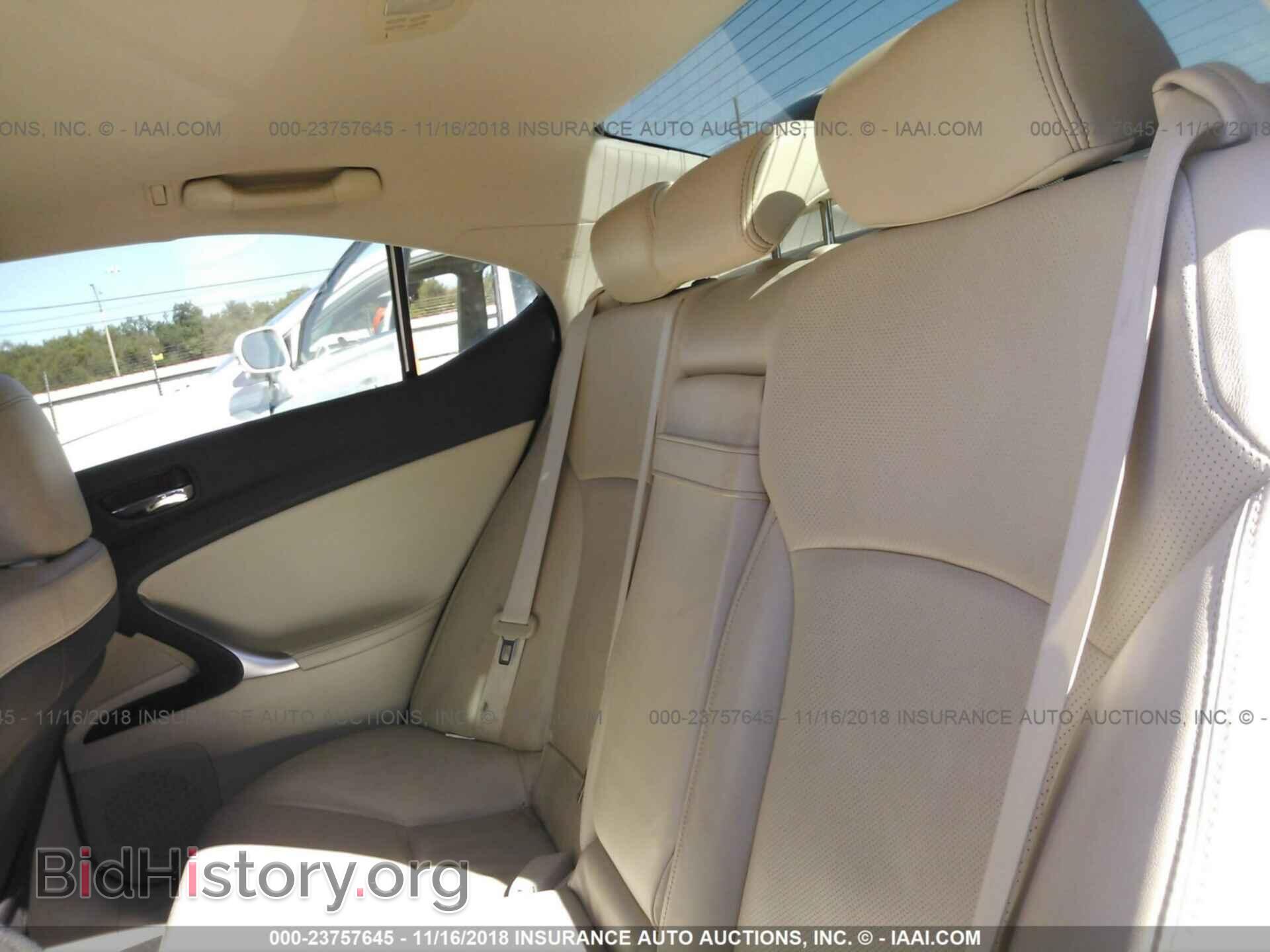2010 LEXUS IS - VIN: JTHBF5C25A2098500 - Фото 8