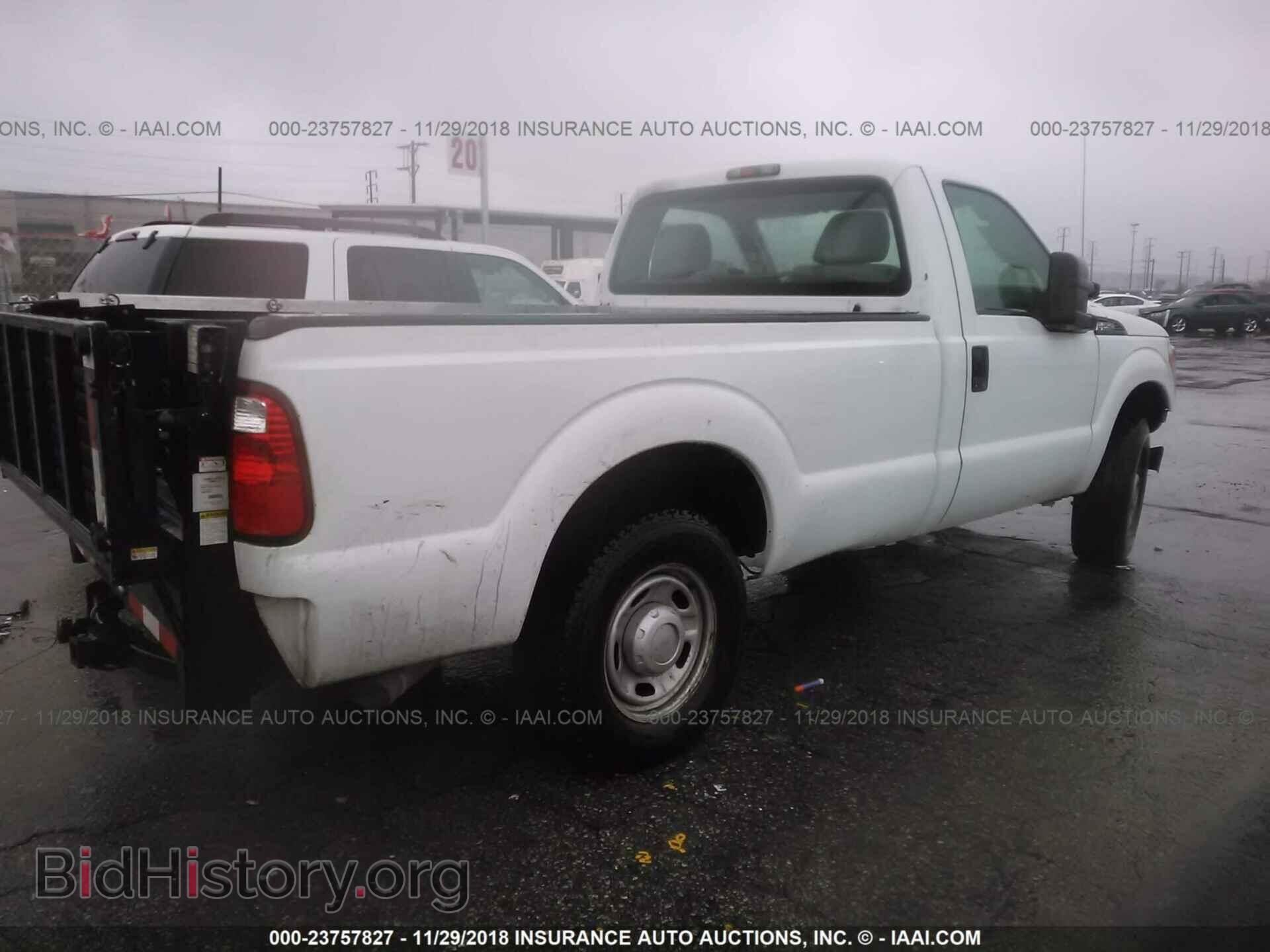 2012 Ford F250 - VIN: 1FTBF2A6XCEA33021 - Фото 4