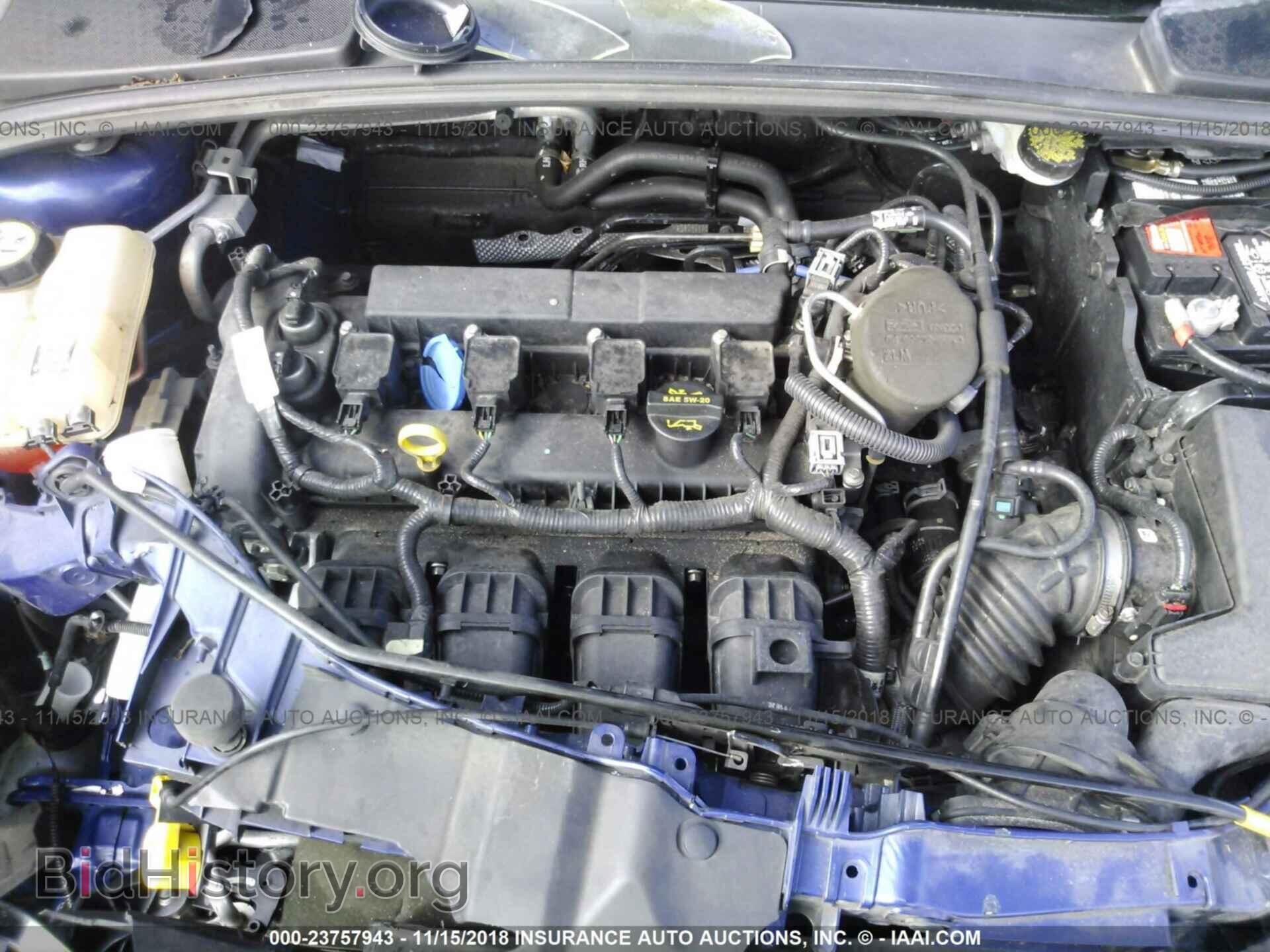 2012 Ford Focus - VIN: 1FAHP3H25CL402496 - Photo 10