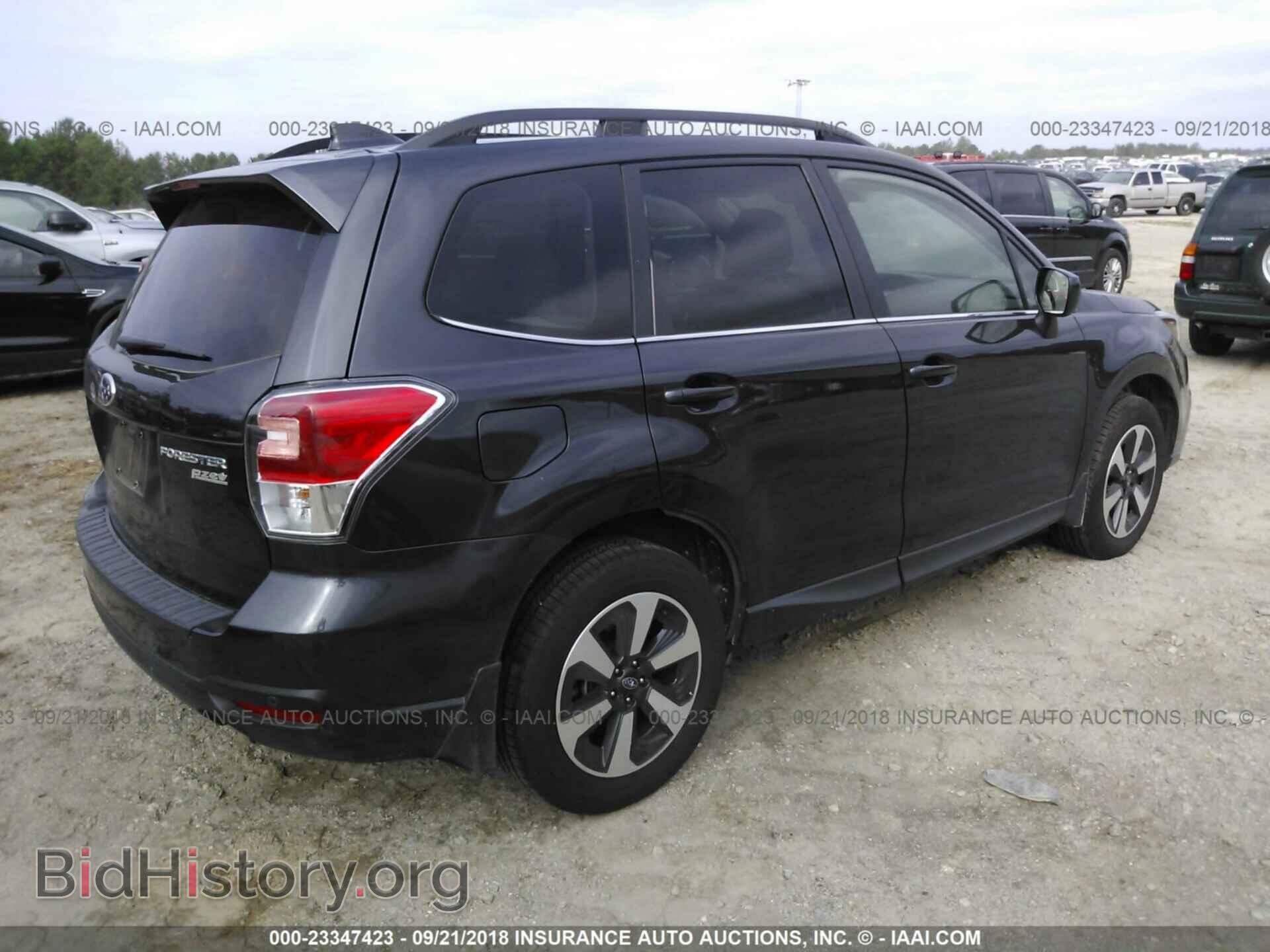 2017 SUBARU FORESTER - VIN: JF2SJARC6HH521425 - Фото 4