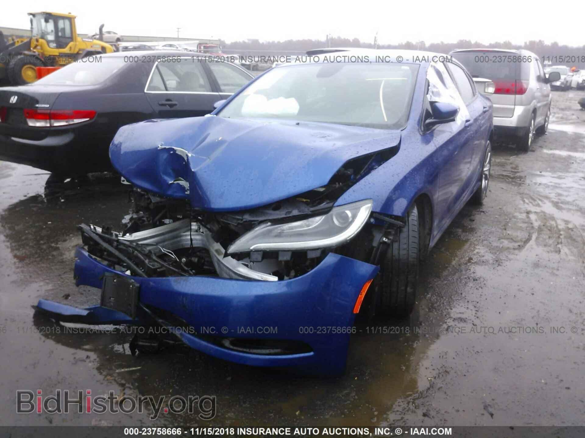 2015 Chrysler 200 - VIN: 1C3CCCBB6FN555751 - Фото 2