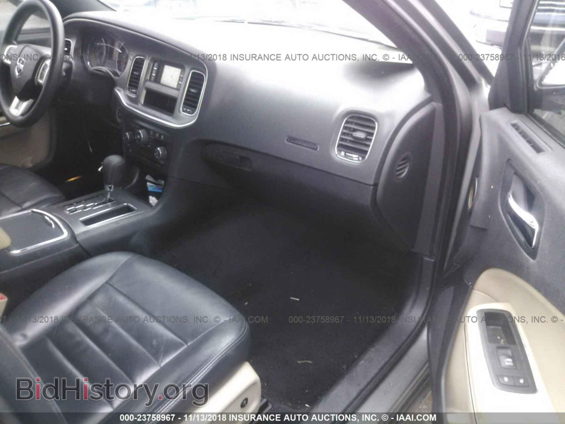 2012 Dodge Charger - VIN: 2C3CDXBG6CH211051 - Фото 5
