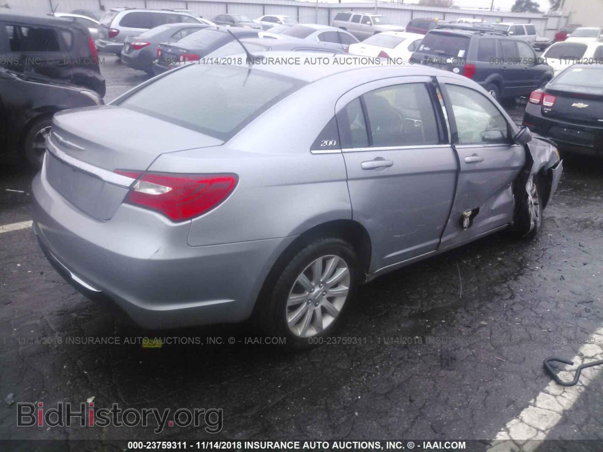 2013 CHRYSLER 200 - VIN: 1C3CCBBG5DN532240 - Фото 4
