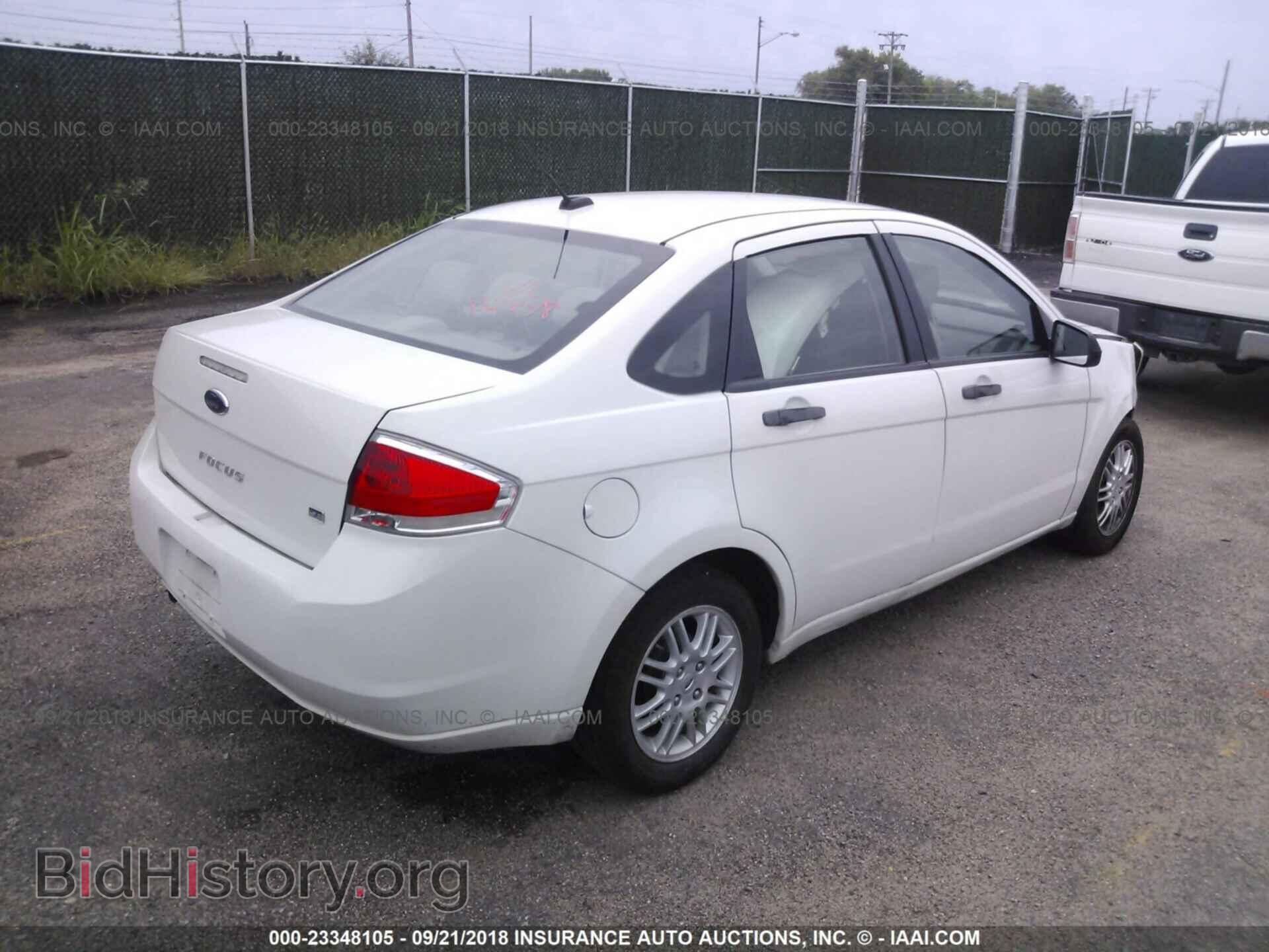 2011 FORD FOCUS - VIN: 1FAHP3FN2BW165637 - Фото 4