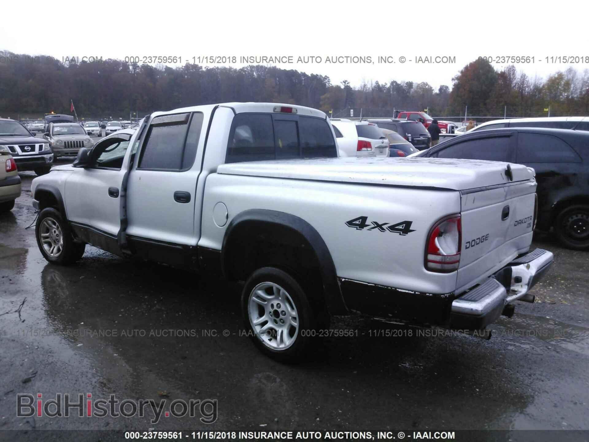 2004 DODGE DAKOTA - VIN: 1D7HG48NX4S619971 - Фото 3