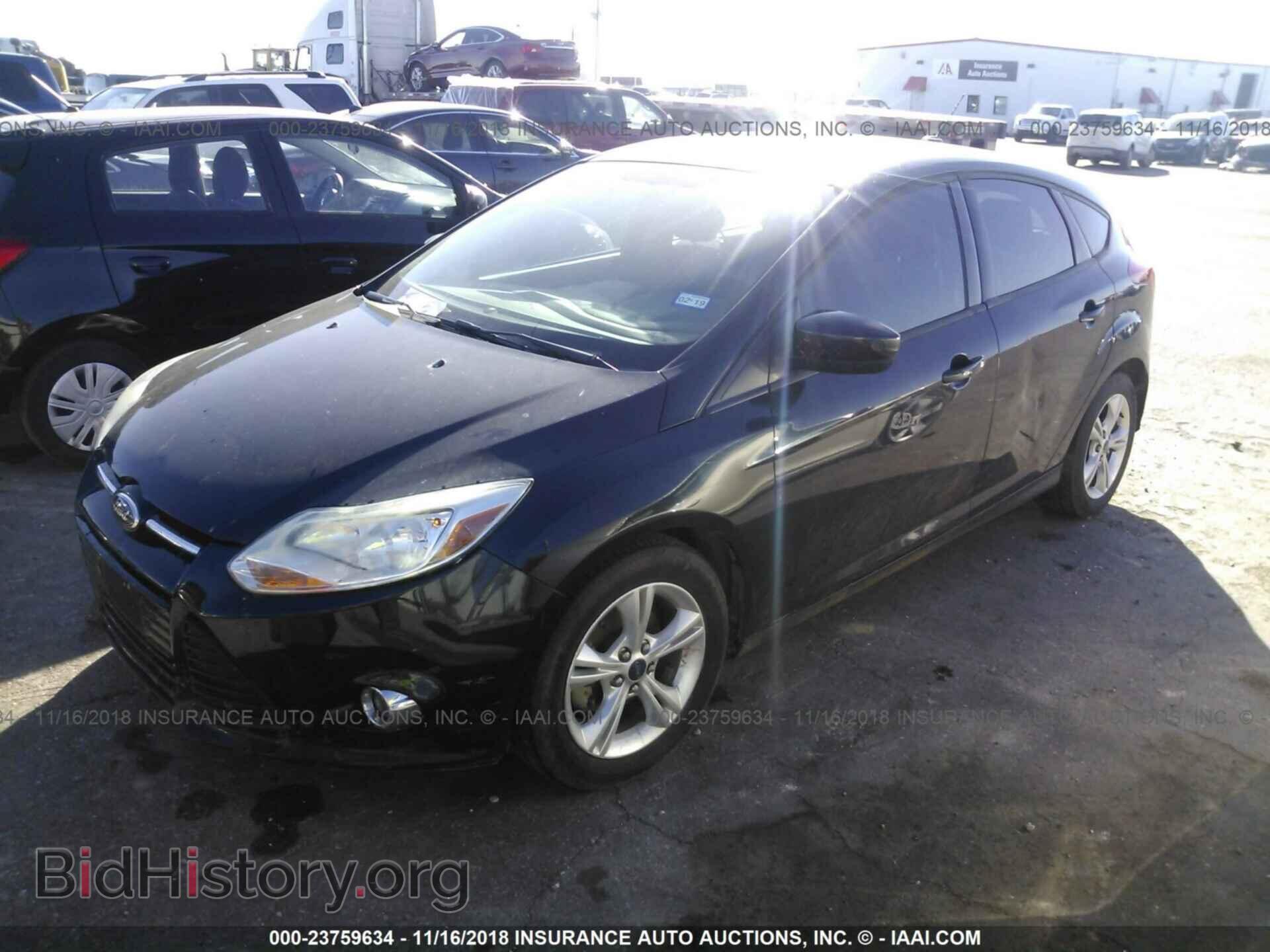 2012 Ford Focus - VIN: 1FAHP3K28CL355277 - Photo 2