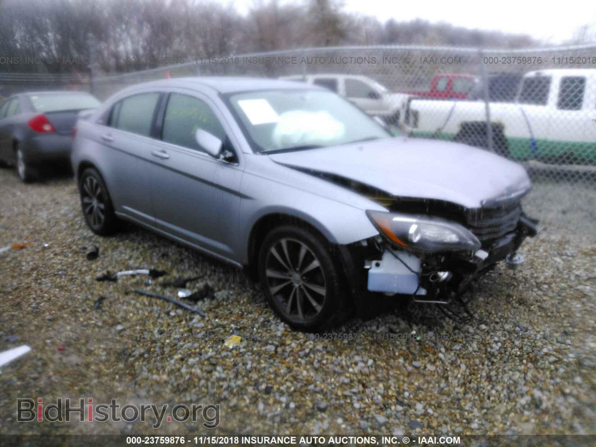 Photo 1C3CCBCG1DN700129 - Chrysler 200 2013