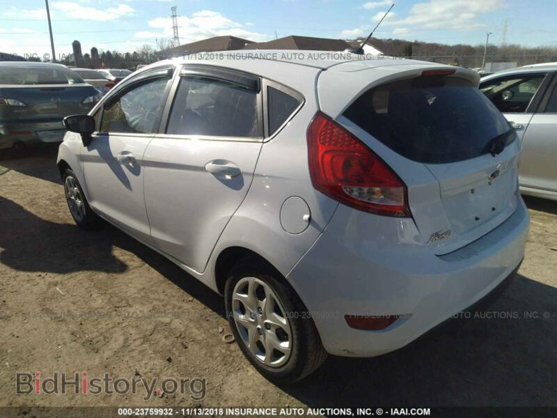 2013 Ford FIESTA (VIN 3FADP4EJ3DM150537) — фото 3 из 10