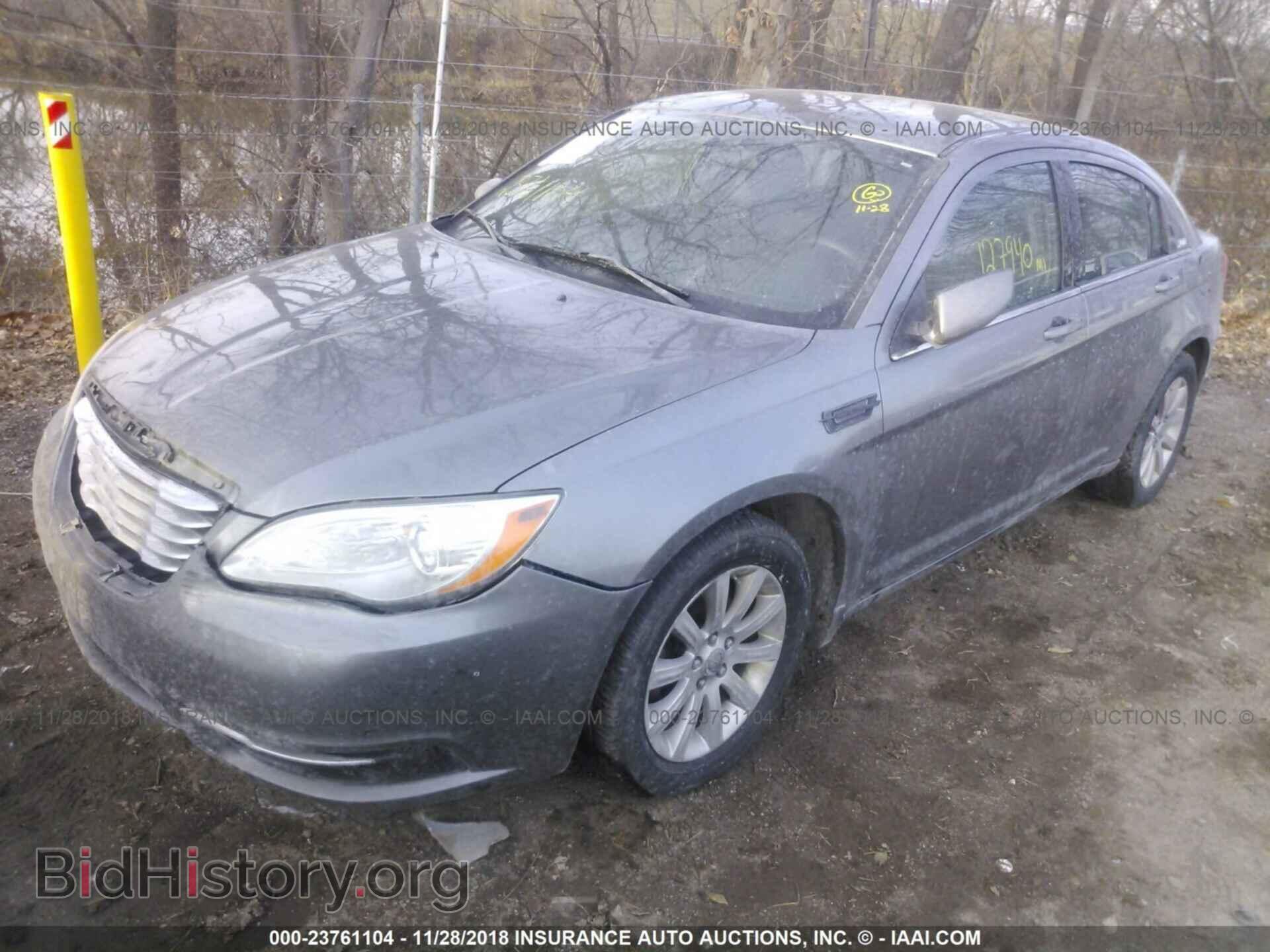 2011 CHRYSLER 200 - VIN: 1C3BC1FB6BN606590 - Фото 2