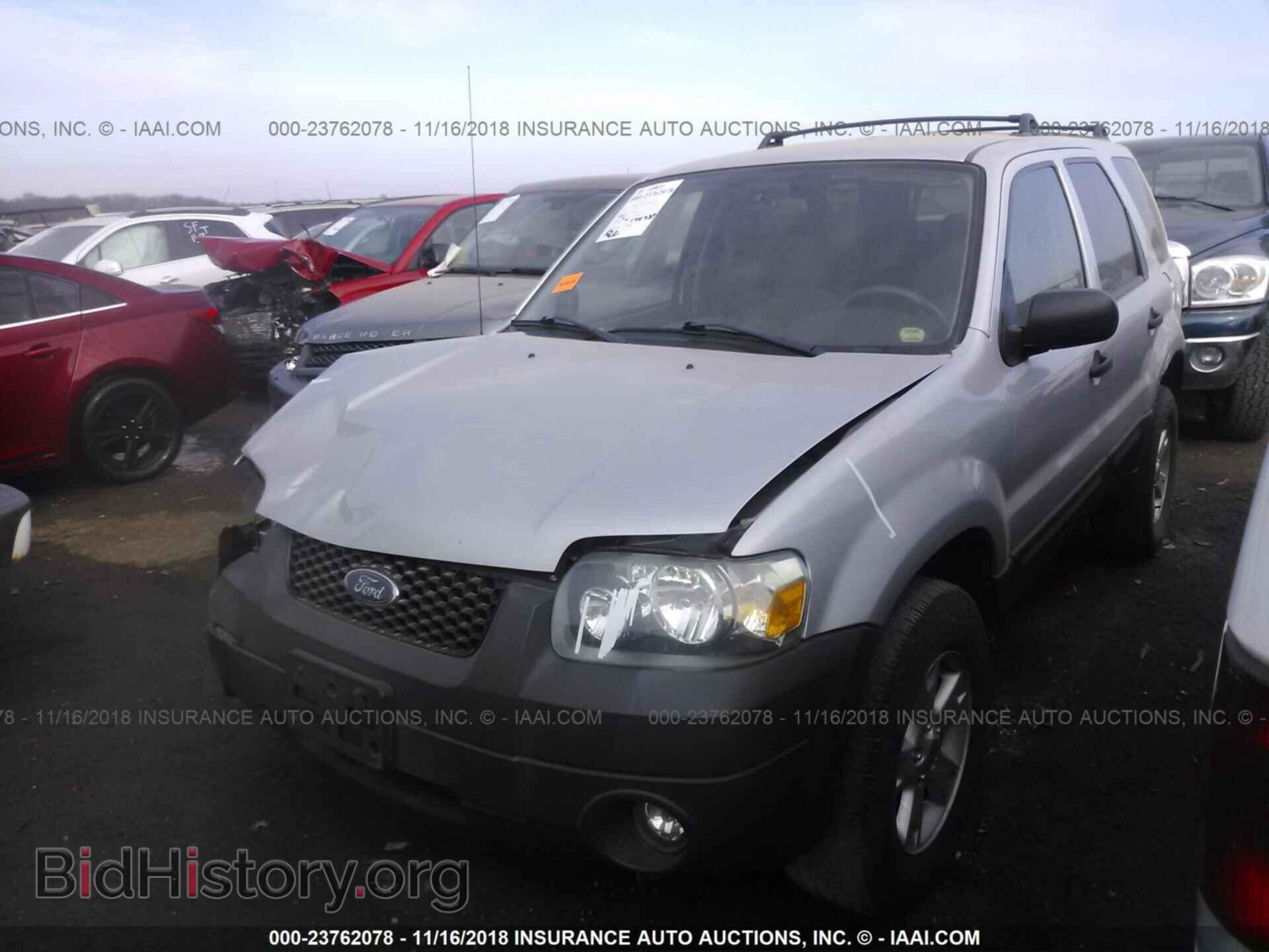 2006 FORD ESCAPE - VIN: 1FMYU93186KC23640 - Фото 2