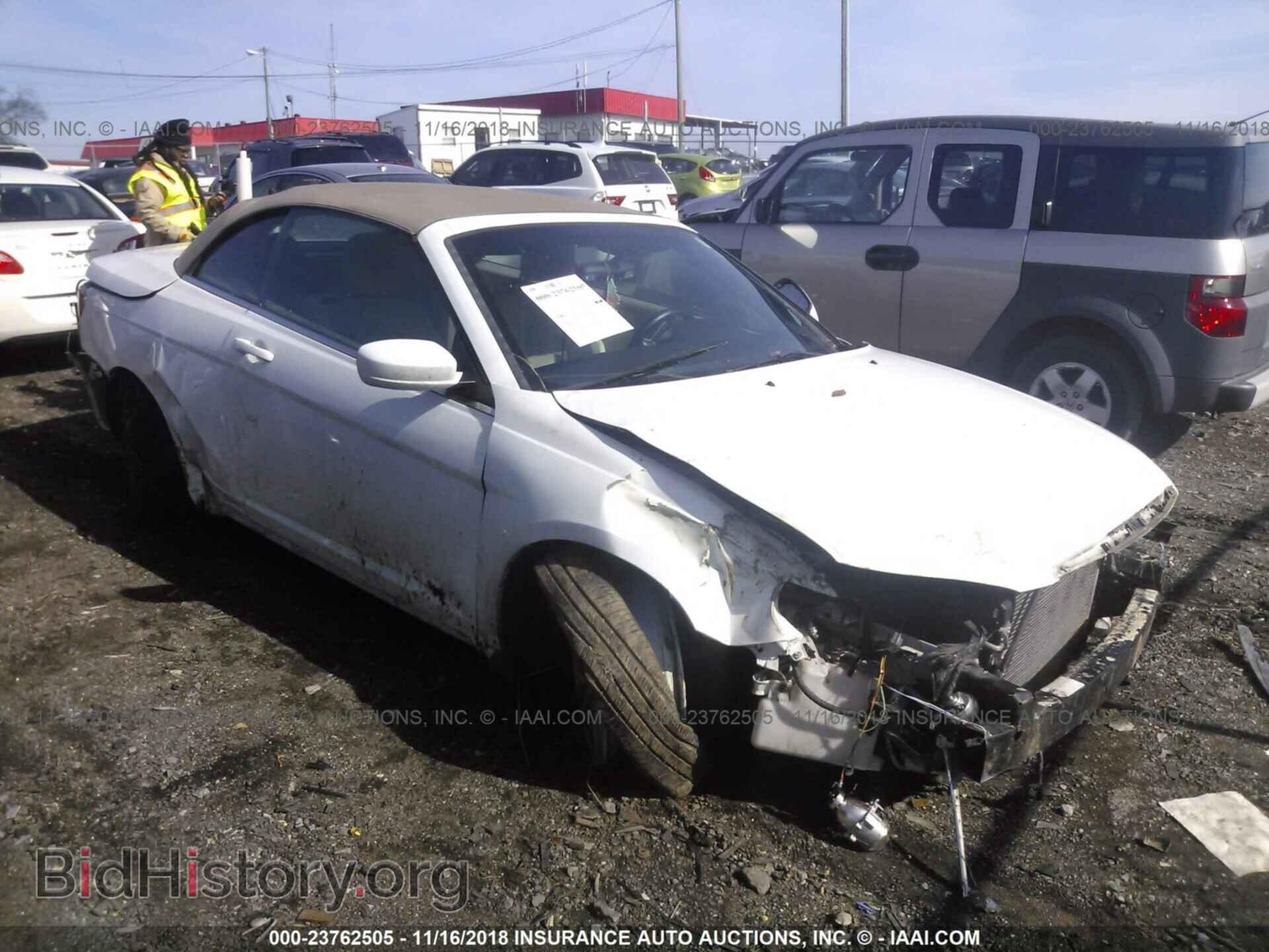Фотография 1C3BC2EG4BN613654 - CHRYSLER 200 2011