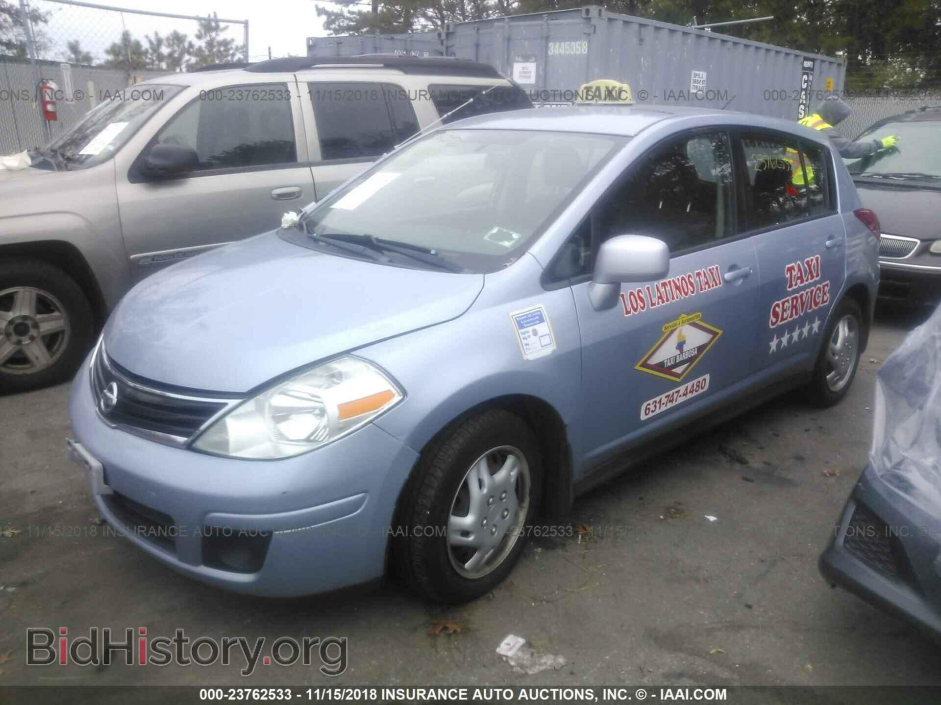 2011 Nissan Versa - VIN: 3N1BC1CP4BL379642 - Фото 2
