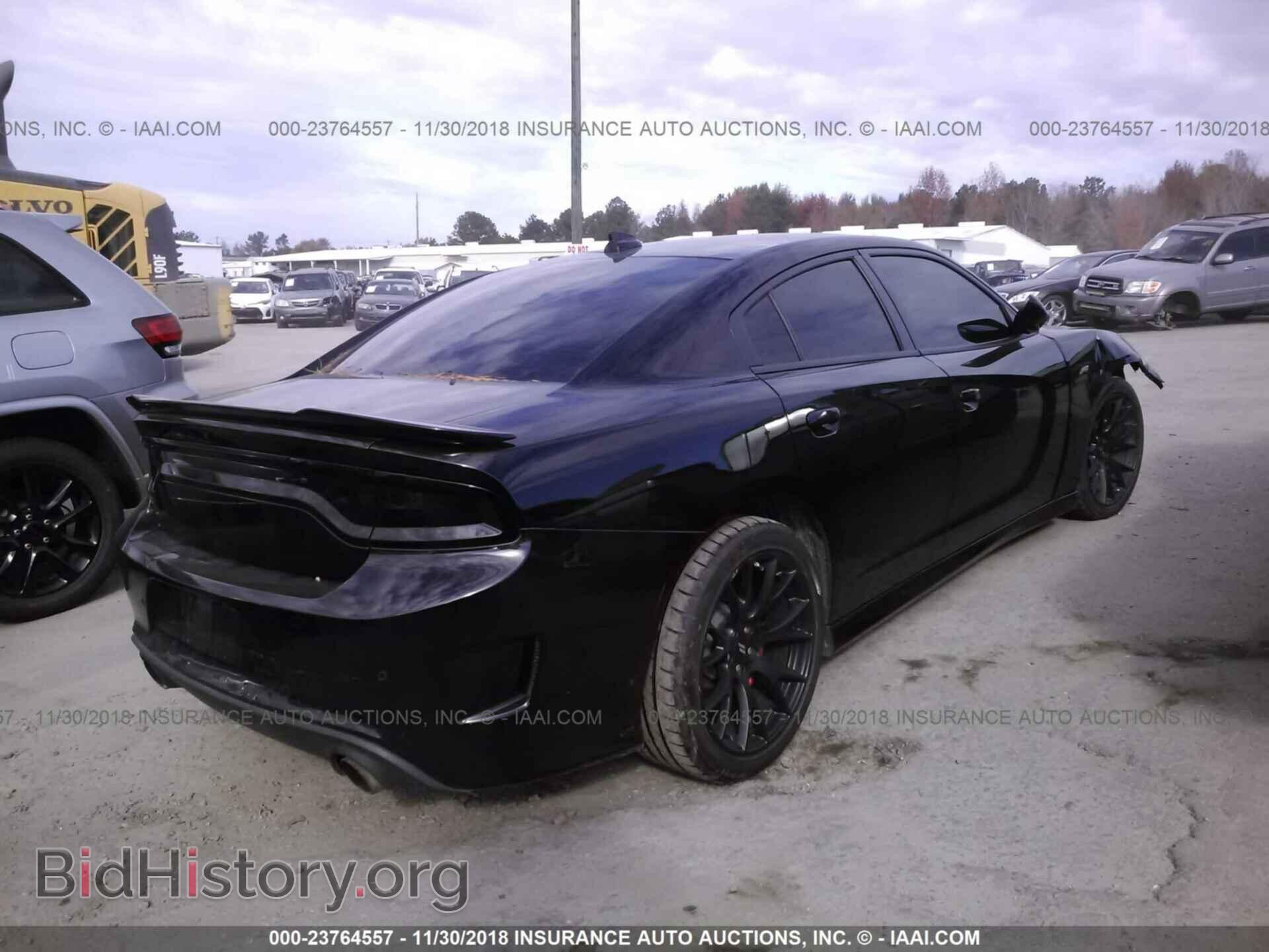 2016 Dodge Charger - VIN: 2C3CDXL95GH114820 - Photo 4