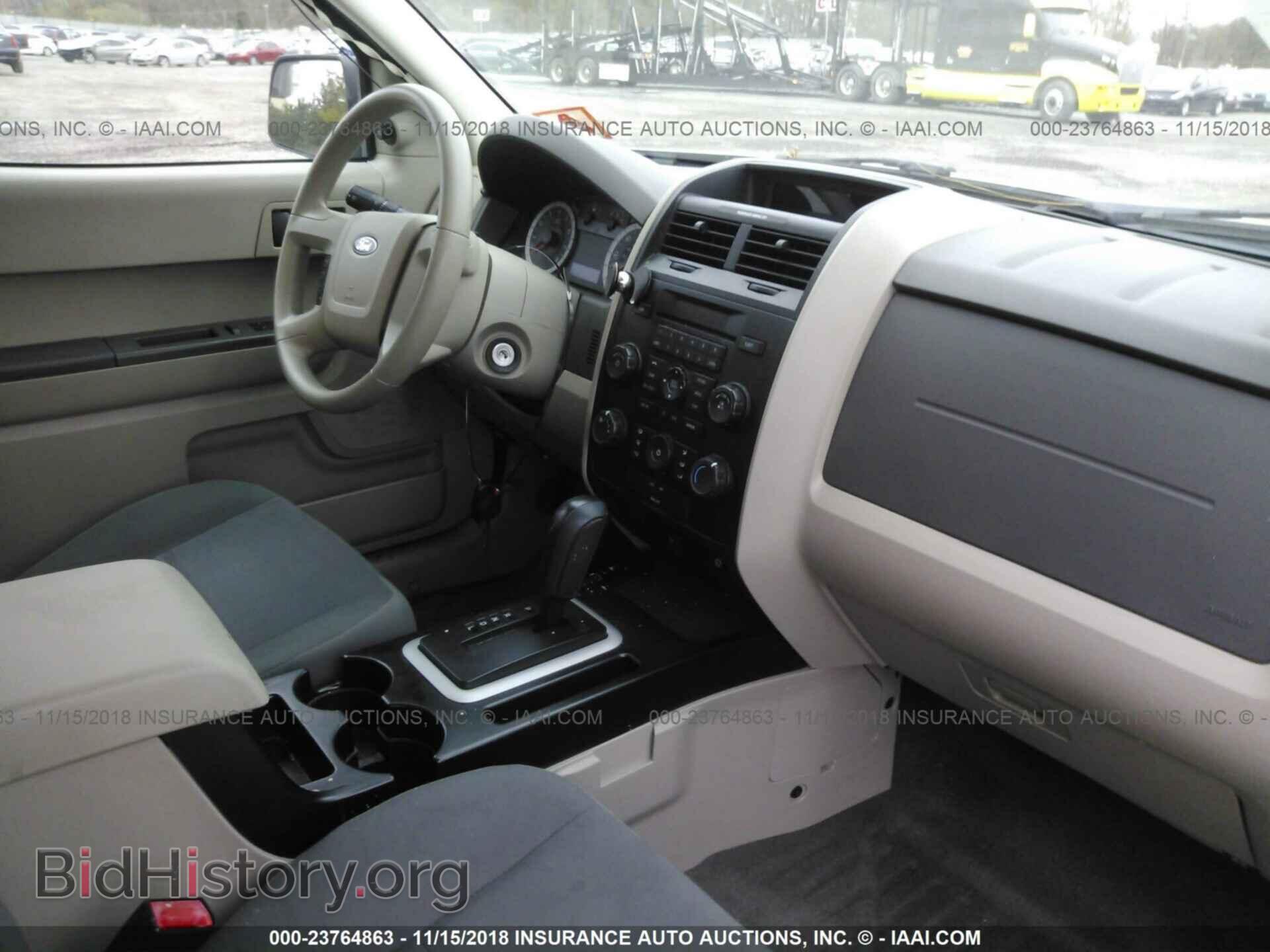 2011 FORD ESCAPE - VIN: 1FMCU0C75BKA63284 - Photo 5