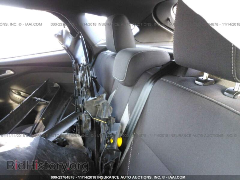 2016 Ford FOCUS (VIN 1FADP3L95GL273538) — фото 8 из 10