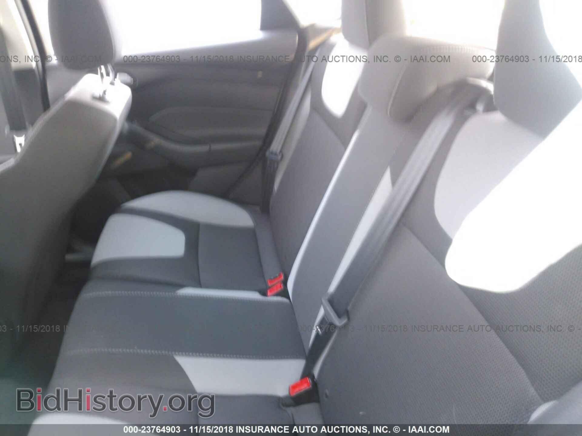 2012 Ford Focus - VIN: 1FAHP3K23CL227979 - Photo 8