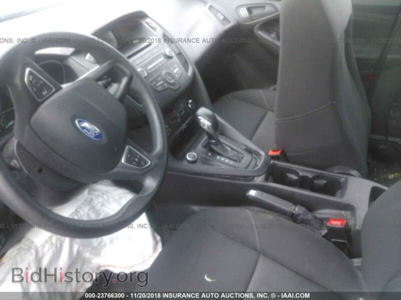 2016 Ford FOCUS (VIN 1FADP3E25GL257551) — photo 5 of 10