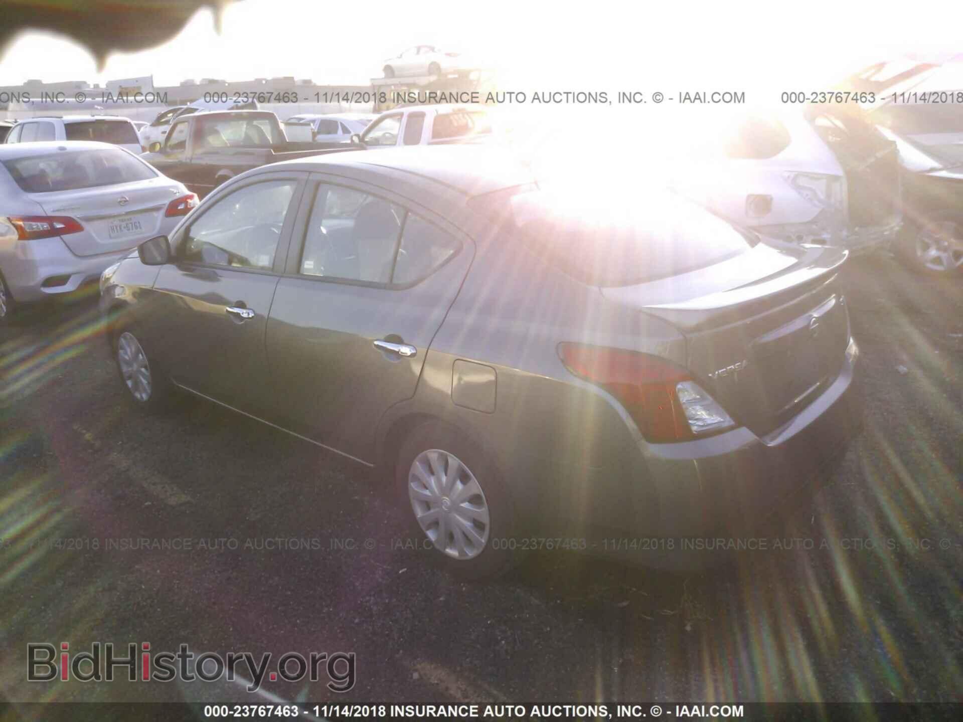 2017 Nissan Versa - VIN: 3N1CN7AP5HK426146 - Фото 3