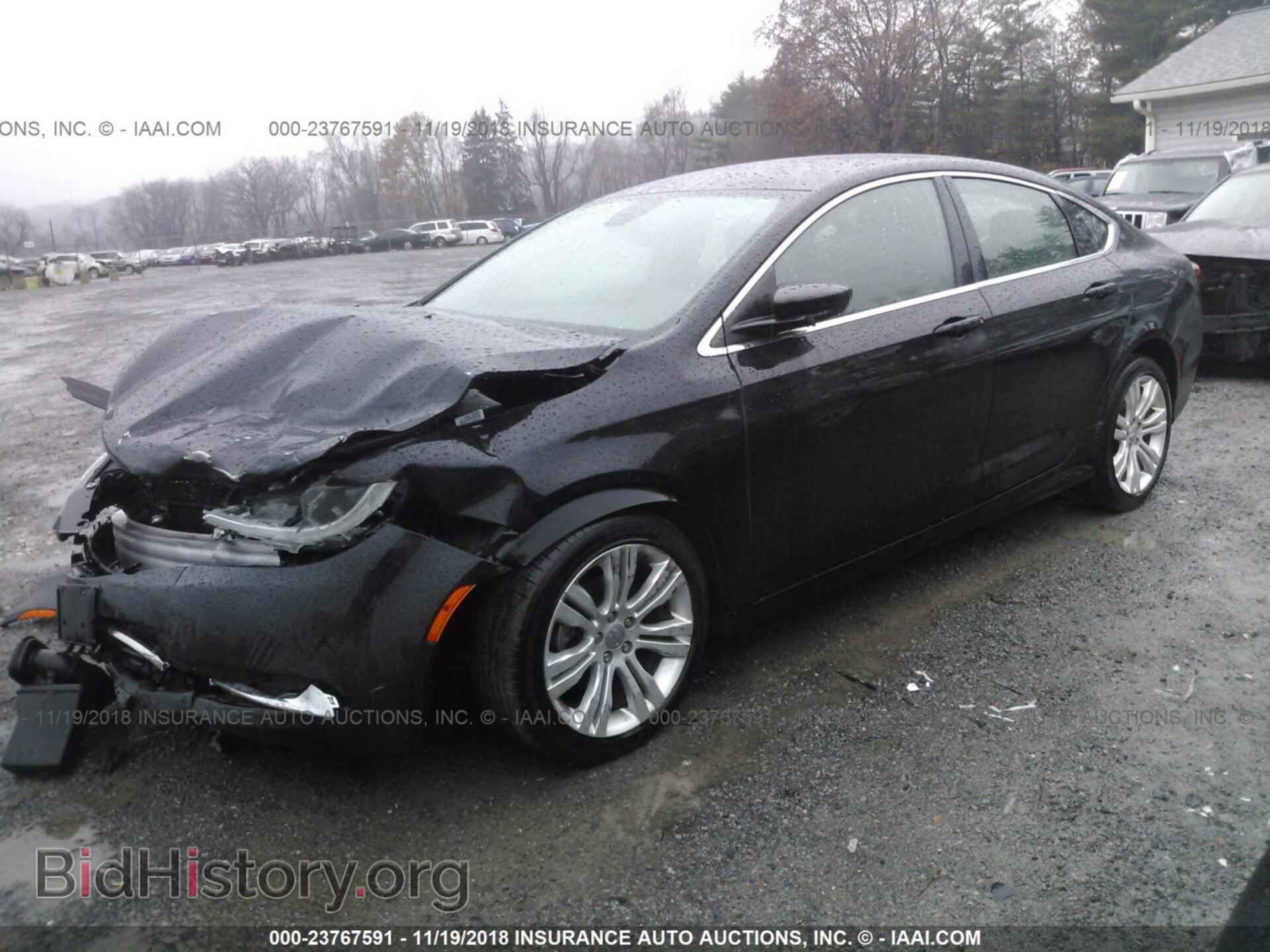 2015 Chrysler 200 - VIN: 1C3CCCAB3FN753334 - Photo 2