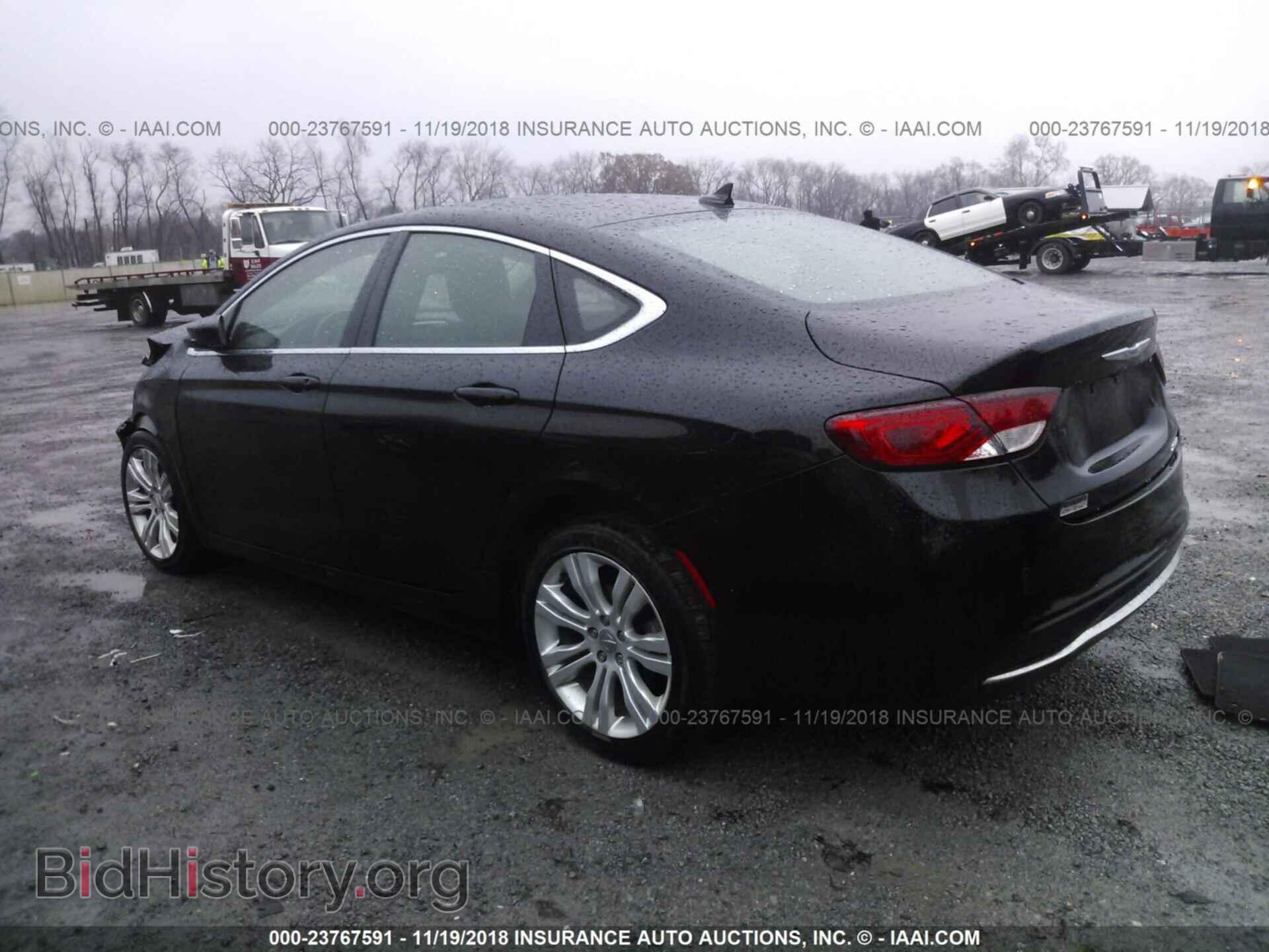 2015 Chrysler 200 - VIN: 1C3CCCAB3FN753334 - Photo 3