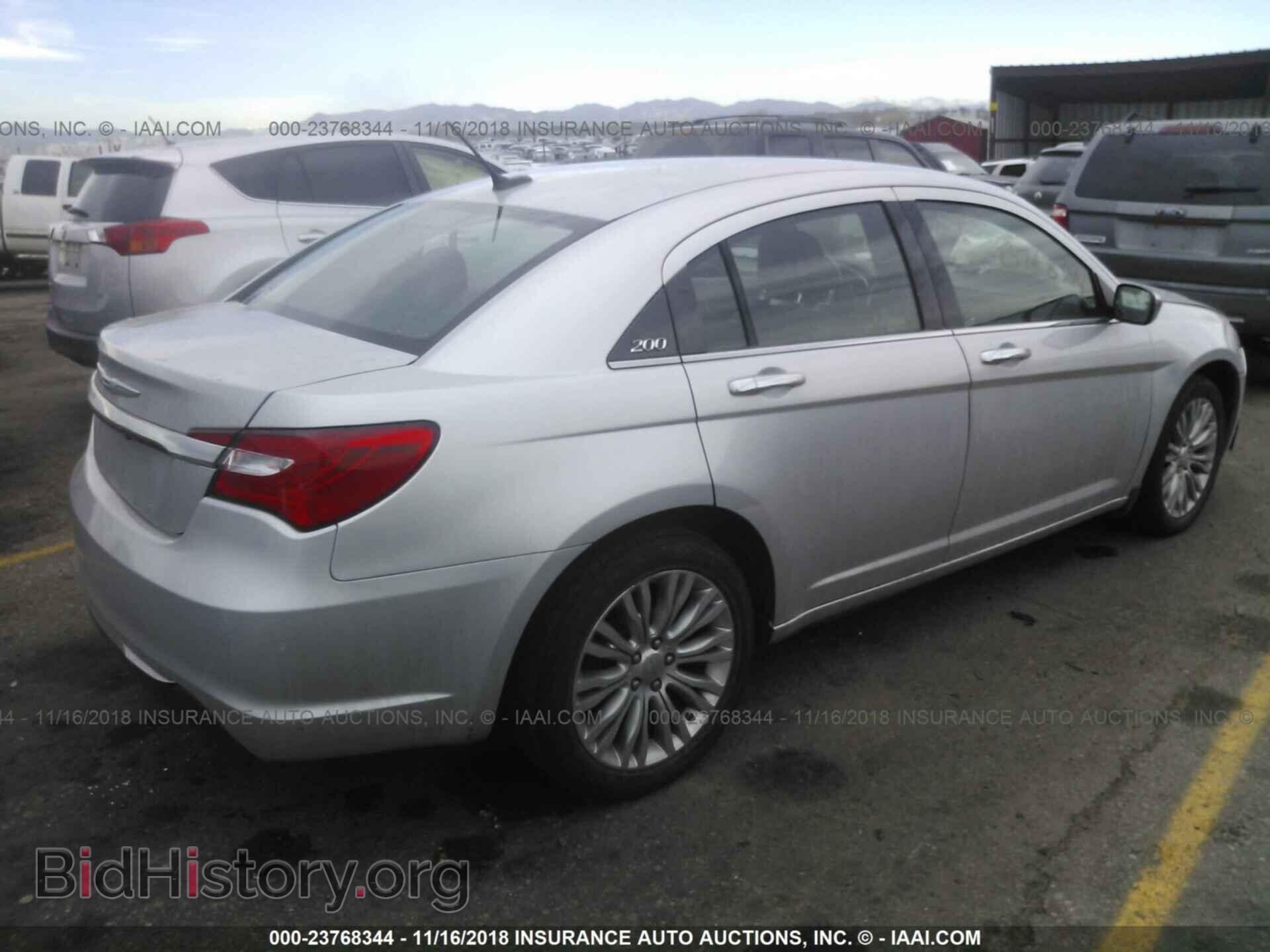 2012 CHRYSLER 200 - VIN: 1C3CCBCG9CN326321 - Photo 4