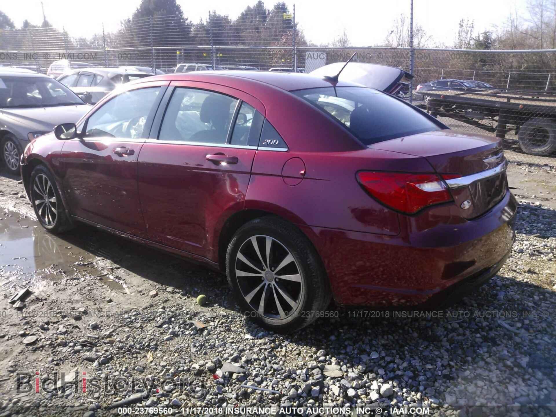 2014 Chrysler 200 - VIN: 1C3CCBBB9EN153084 - Фото 3