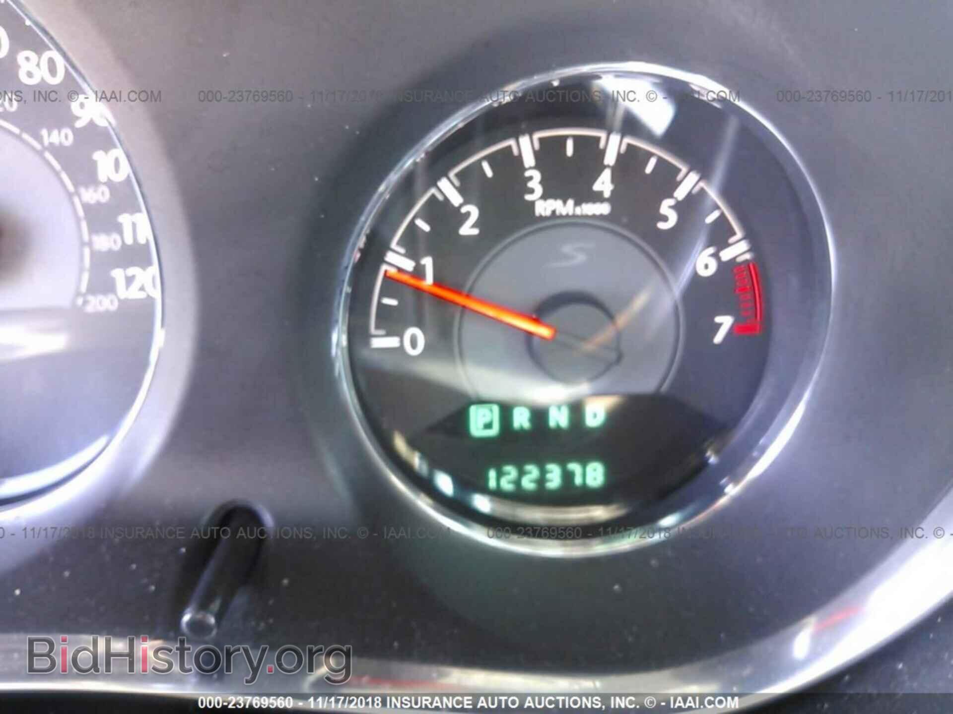 2014 Chrysler 200 - VIN: 1C3CCBBB9EN153084 - Фото 7